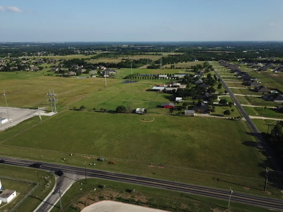Unimproved Land For Sale in Grayson County , 00 Fm 121, Van Alstyne, Texas 75495, 0, 0, Garage spaces, 0 Sqft, built in 0, mls#21312823, Real Estate Agent in Van Alstyne, Homes For Sale in Grayson county, Homes For Sale in Van Alstyne, Realtor in Van Alstyne Texas, Real Estate Brokerage Independent Realty Texas, Luminita Cordes Realtor