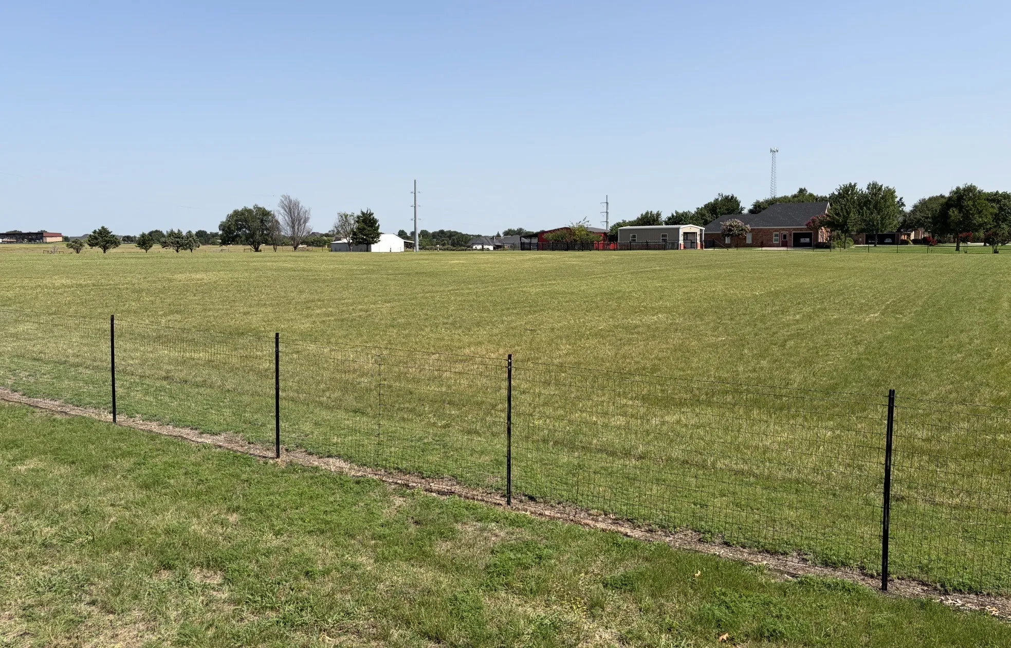Unimproved Land For Sale in Grayson County , 00 Fm 121, Van Alstyne, Texas 75495, 0, 0, Garage spaces, 0 Sqft, built in 0, mls#21312823, Real Estate Agent in Van Alstyne, Homes For Sale in Grayson county, Homes For Sale in Van Alstyne, Realtor in Van Alstyne Texas, Real Estate Brokerage Independent Realty Texas, Luminita Cordes Realtor