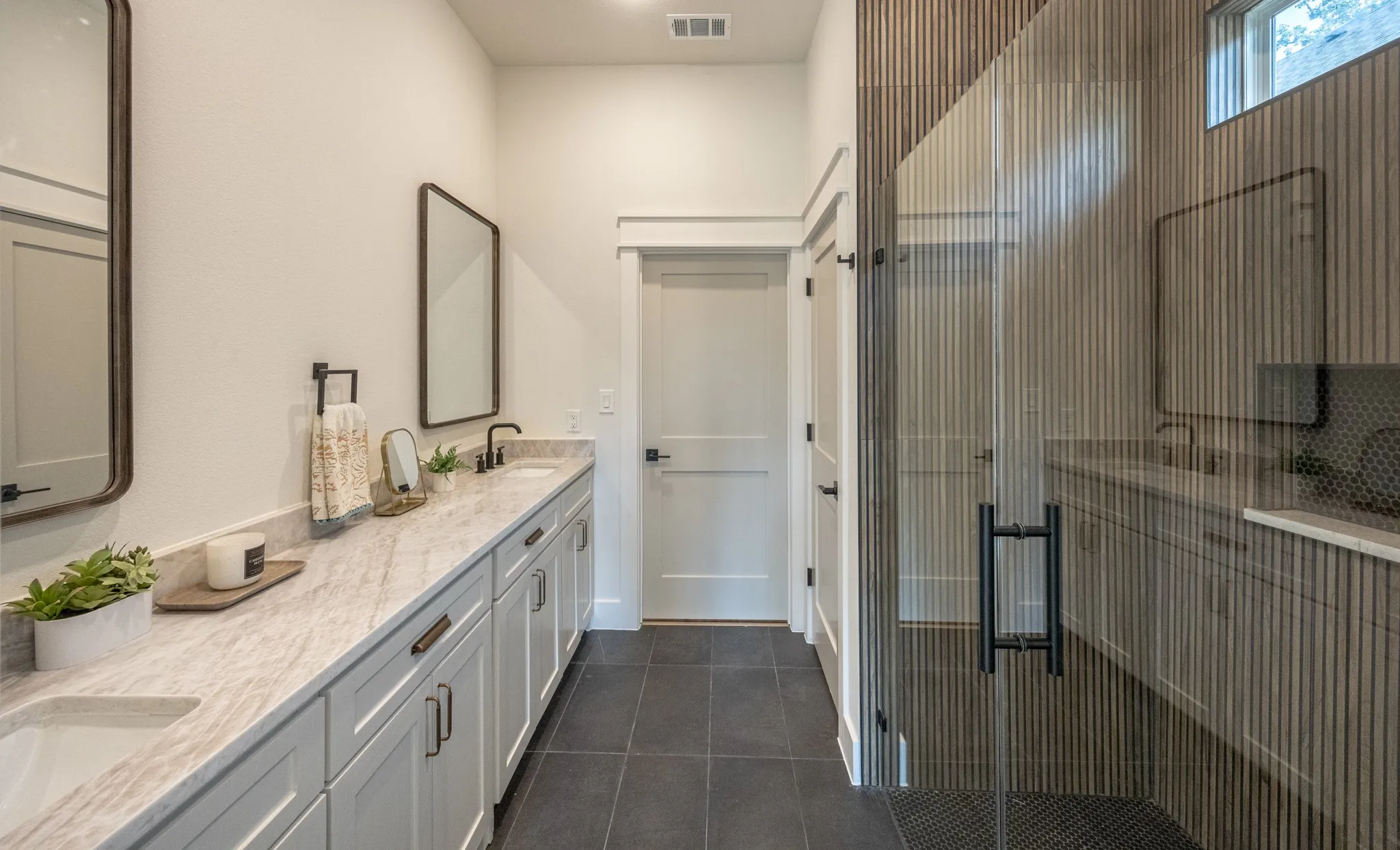 Single Family Residence For Sale in Tarrant County , 2902 Hiawatha Trail, Lake Worth, Texas 76135, 4 Bedroom, 3 Bathroom, 2 Garage spaces, 2,007 Sqft, built in 2026, mls#21316669, Real Estate Agent in Lake Worth, Homes For Sale in Tarrant county, Homes For Sale in Lake Worth, Realtor in Lake Worth Texas, Real Estate Brokerage Independent Realty Texas, Luminita Cordes Realtor