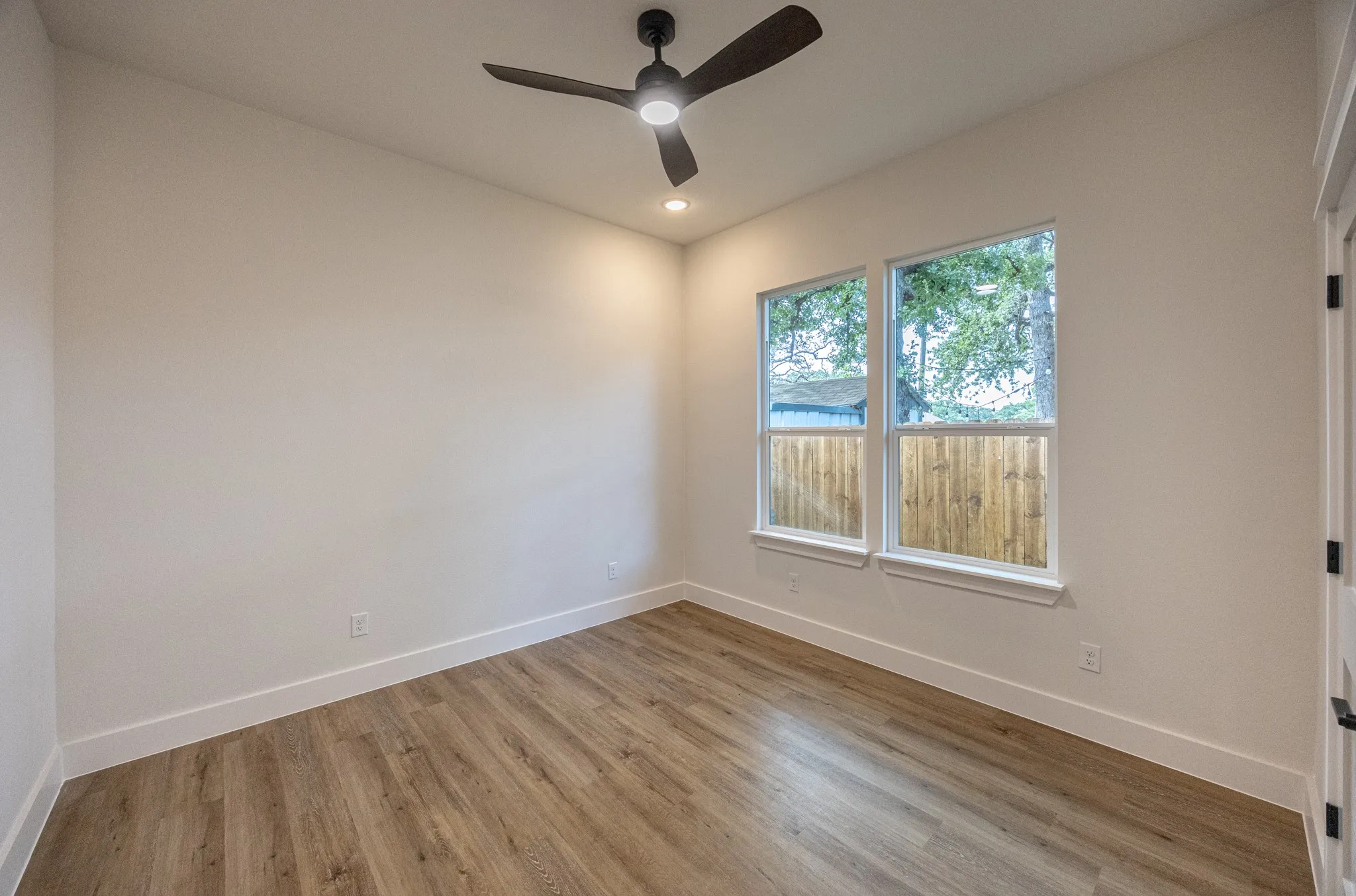 Single Family Residence For Sale in Tarrant County , 2902 Hiawatha Trail, Lake Worth, Texas 76135, 4 Bedroom, 3 Bathroom, 2 Garage spaces, 2,007 Sqft, built in 2026, mls#21316669, Real Estate Agent in Lake Worth, Homes For Sale in Tarrant county, Homes For Sale in Lake Worth, Realtor in Lake Worth Texas, Real Estate Brokerage Independent Realty Texas, Luminita Cordes Realtor
