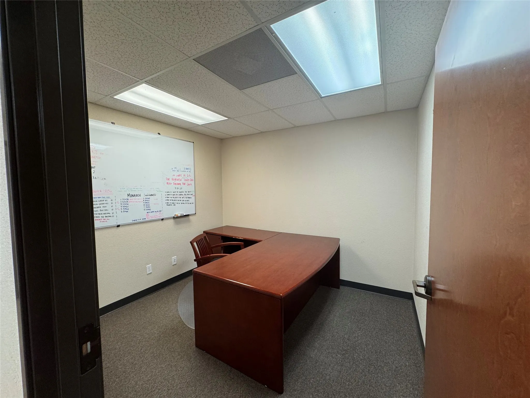 Office For Rent in Hood County , 211 M & M Ranch Road 102-104, Granbury, Texas 76049, 0, 0, Garage spaces, 0 Sqft, built in 2007, Price $3,000, mls#21317947, Real Estate Agent in Granbury, Homes For Rent in Hood county, Homes For Rent in Granbury, Realtor in Granbury Texas, Real Estate Brokerage Independent Realty Texas, Luminita Cordes Realtor