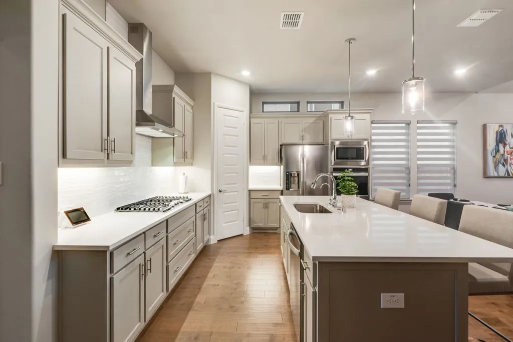 Single Family Residence For Sale in Collin County , 15867 Terenwood Street, Frisco, Texas 75035, 4 Bedroom, 4 Bathroom, 2 Garage spaces, 3,385 Sqft, built in 2021, mls#21317691, Real Estate Agent in Frisco, Homes For Sale in Collin county, Homes For Sale in Frisco, Realtor in Frisco Texas, Real Estate Brokerage Independent Realty Texas, Luminita Cordes Realtor