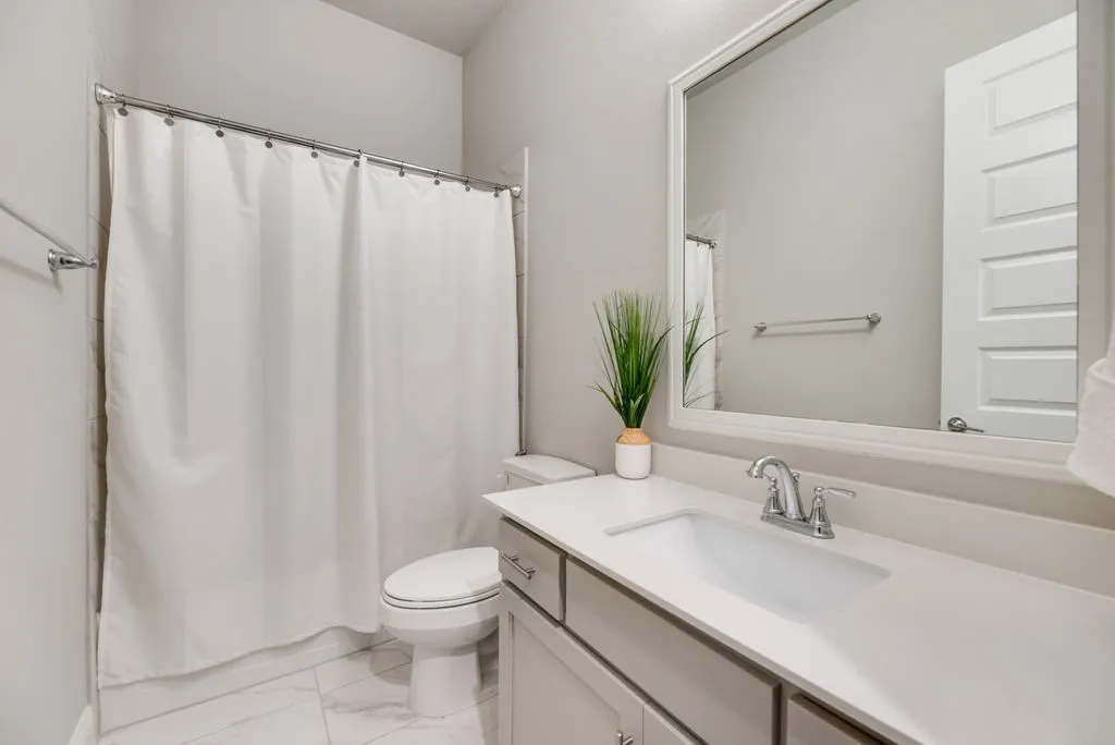 Single Family Residence For Sale in Collin County , 15867 Terenwood Street, Frisco, Texas 75035, 4 Bedroom, 4 Bathroom, 2 Garage spaces, 3,385 Sqft, built in 2021, mls#21317691, Real Estate Agent in Frisco, Homes For Sale in Collin county, Homes For Sale in Frisco, Realtor in Frisco Texas, Real Estate Brokerage Independent Realty Texas, Luminita Cordes Realtor