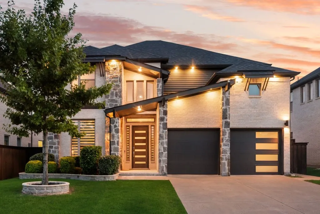 Single Family Residence For Sale in Collin County , 15867 Terenwood Street, Frisco, Texas 75035, 4 Bedroom, 4 Bathroom, 2 Garage spaces, 3,385 Sqft, built in 2021, mls#21317691, Real Estate Agent in Frisco, Homes For Sale in Collin county, Homes For Sale in Frisco, Realtor in Frisco Texas, Real Estate Brokerage Independent Realty Texas, Luminita Cordes Realtor