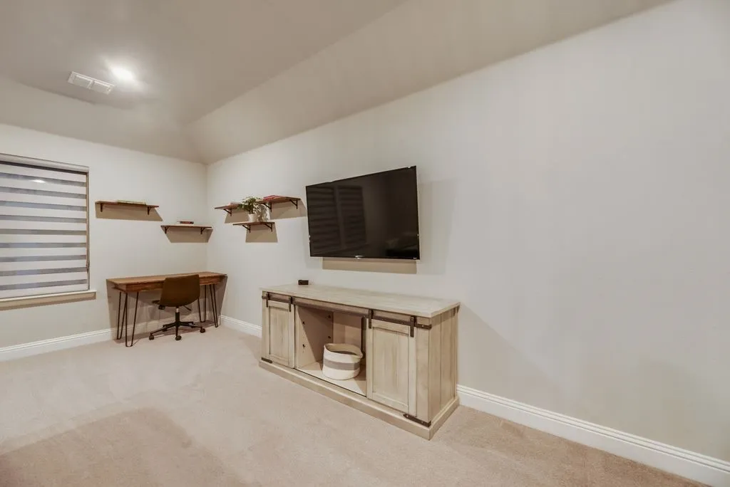 Single Family Residence For Sale in Collin County , 15867 Terenwood Street, Frisco, Texas 75035, 4 Bedroom, 4 Bathroom, 2 Garage spaces, 3,385 Sqft, built in 2021, mls#21317691, Real Estate Agent in Frisco, Homes For Sale in Collin county, Homes For Sale in Frisco, Realtor in Frisco Texas, Real Estate Brokerage Independent Realty Texas, Luminita Cordes Realtor