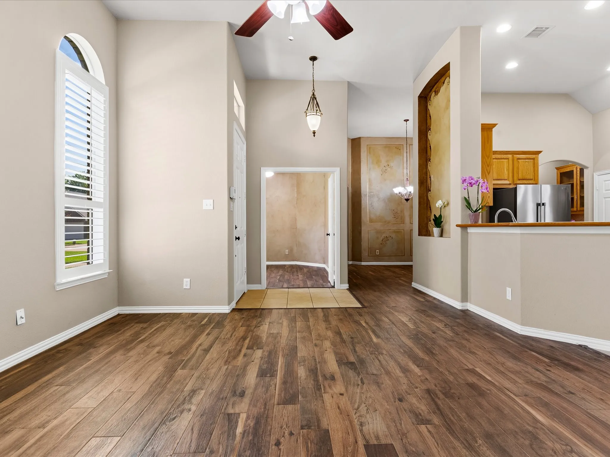 Entry with view of kitchen