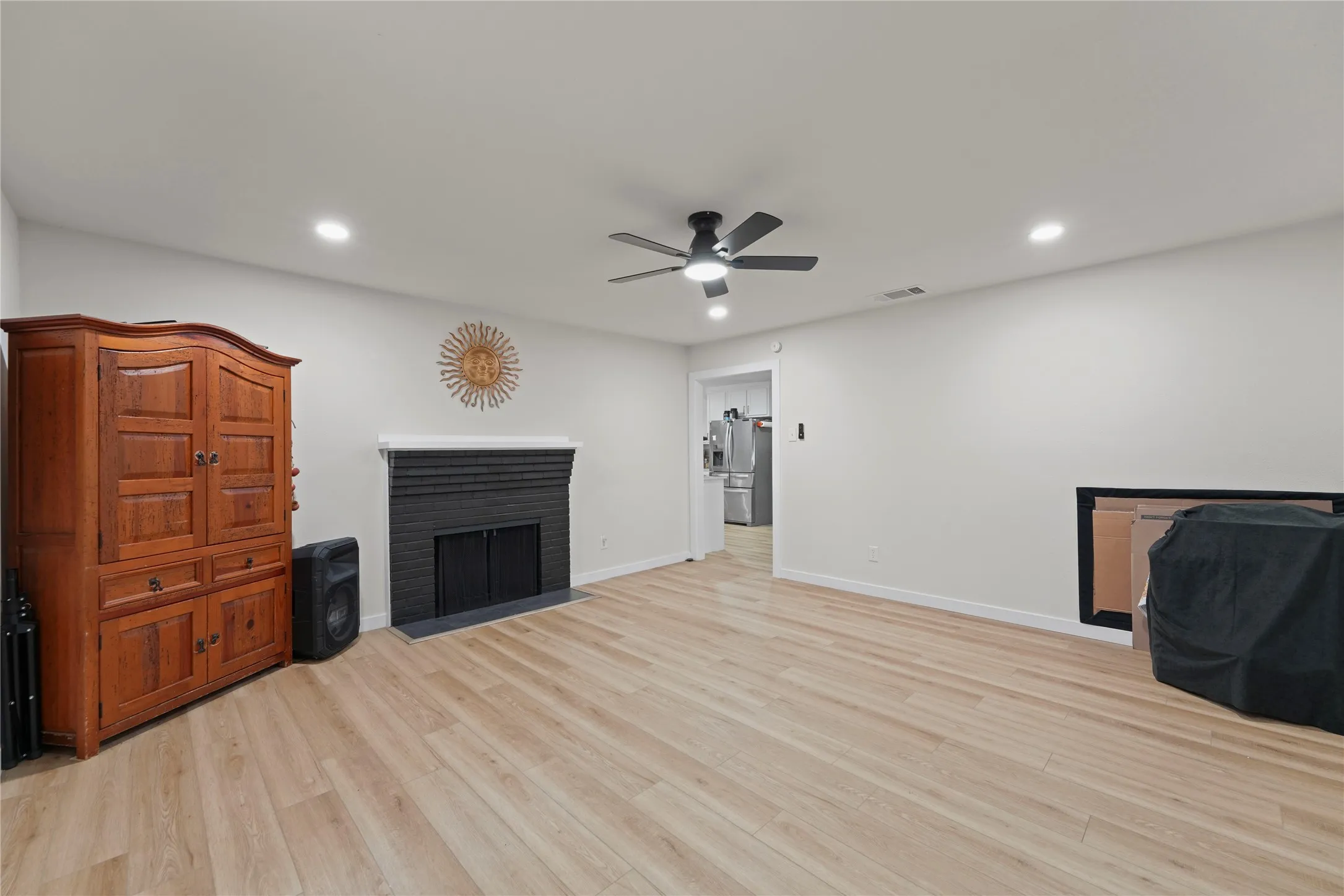 Single Family Residence For Sale in Dallas County , 9209 Palisade Drive, Dallas, Texas 75217, 4 Bedroom, 2 Bathroom, 2 Garage spaces, 1,820 Sqft, built in 1958, mls#21316658, Real Estate Agent in Dallas, Homes For Sale in Dallas county, Homes For Sale in Dallas, Realtor in Dallas Texas, Real Estate Brokerage Independent Realty Texas, Luminita Cordes Realtor