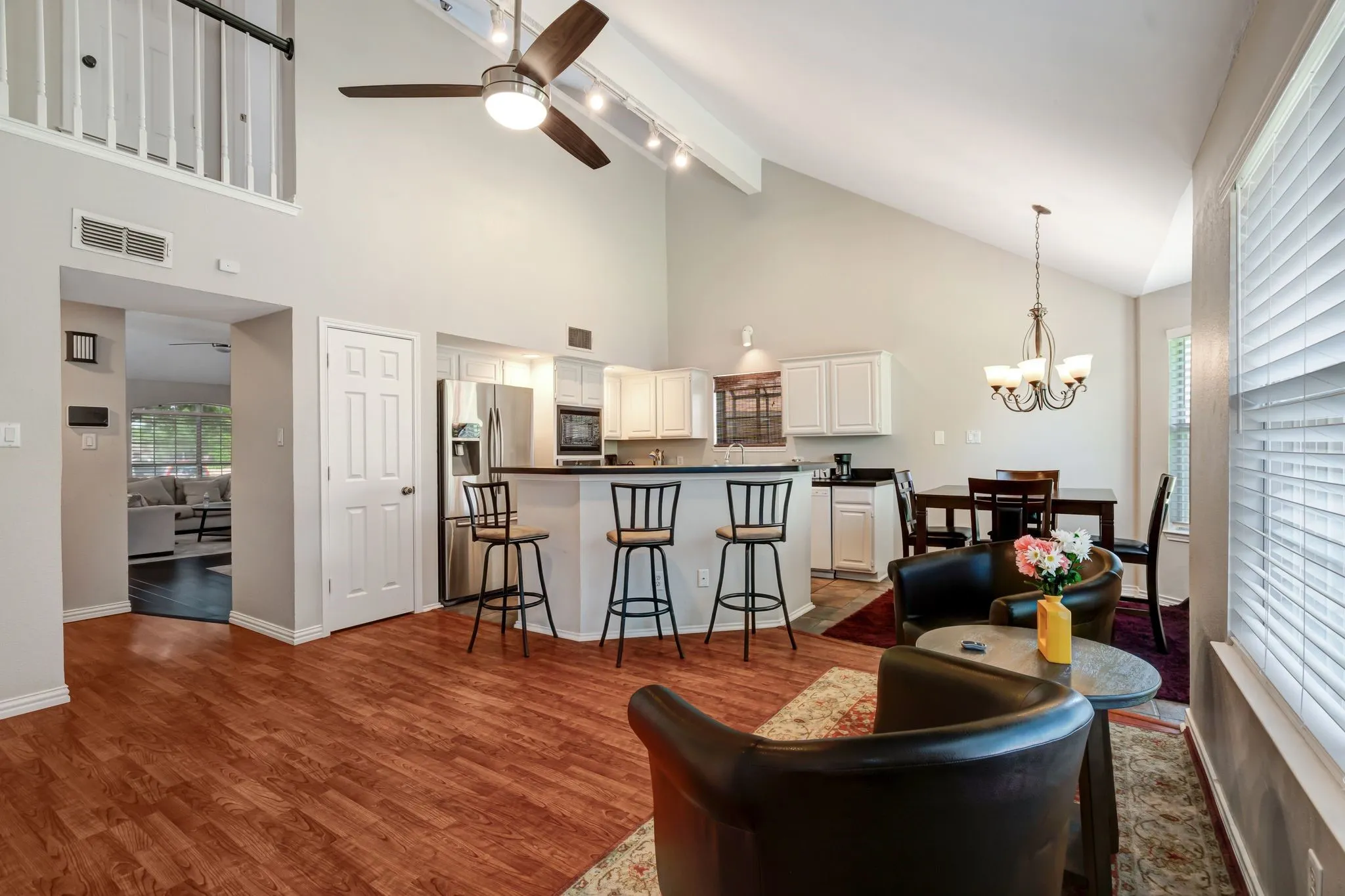 Single Family Residence For Rent in Tarrant County , 2977 Timber Creek Trail, Fort Worth, Texas 76118, 3 Bedroom, 3 Bathroom, 2 Garage spaces, 2,088 Sqft, built in 1994, mls#21317993, Real Estate Agent in Fort Worth, Homes For Rent in Tarrant county, Homes For Rent in Fort Worth, Realtor in Fort Worth Texas, Real Estate Brokerage Independent Realty Texas, Luminita Cordes Realtor