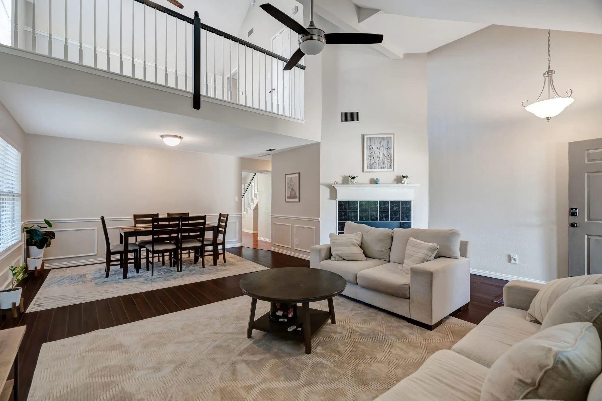 Single Family Residence For Rent in Tarrant County , 2977 Timber Creek Trail, Fort Worth, Texas 76118, 3 Bedroom, 3 Bathroom, 2 Garage spaces, 2,088 Sqft, built in 1994, mls#21317993, Real Estate Agent in Fort Worth, Homes For Rent in Tarrant county, Homes For Rent in Fort Worth, Realtor in Fort Worth Texas, Real Estate Brokerage Independent Realty Texas, Luminita Cordes Realtor