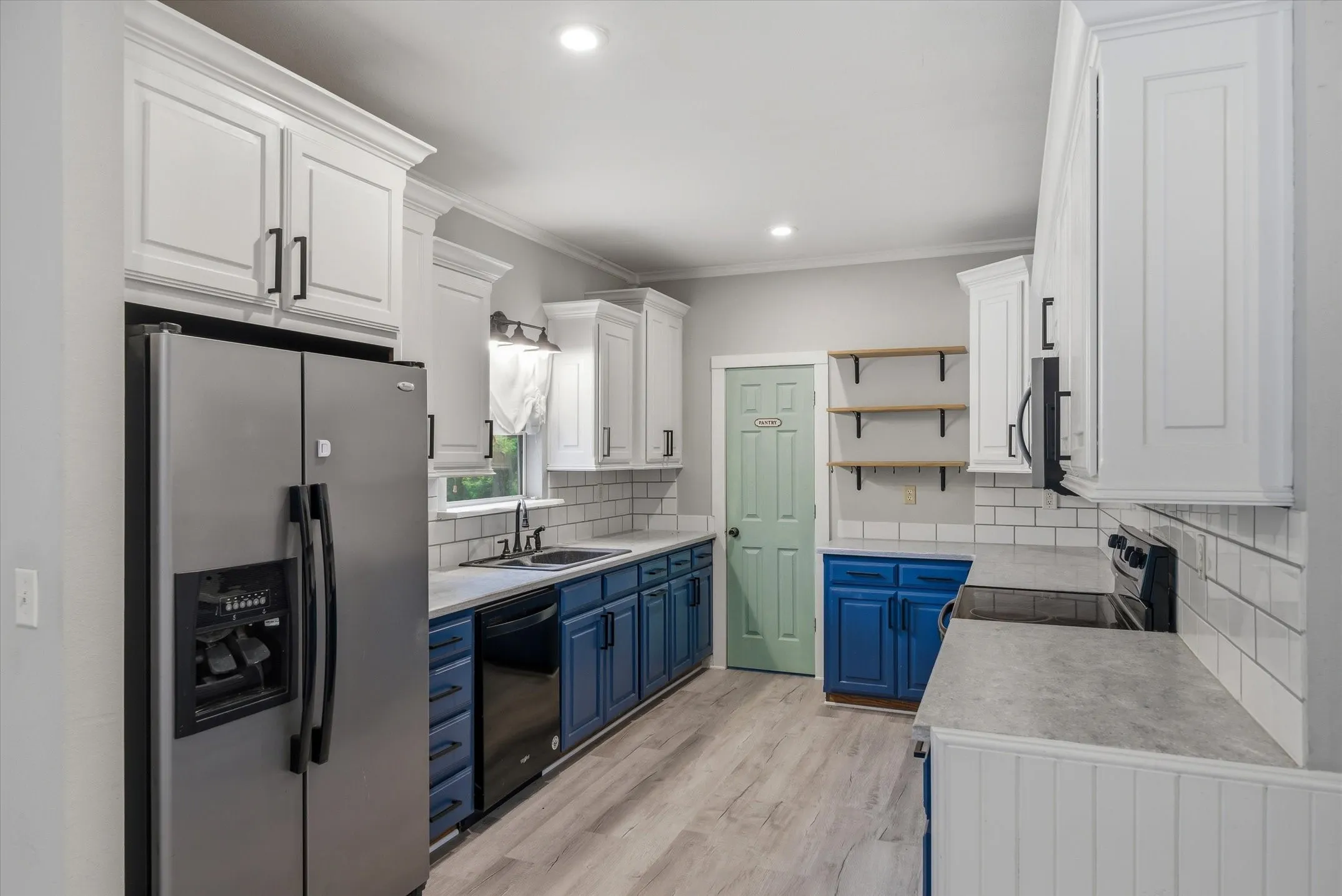 Single Family Residence For Sale in Smith County , 14227 County Road 438, Lindale, Texas 75771, 4 Bedroom, 2 Bathroom, Garage spaces, 2,100 Sqft, built in 2010, mls#21317779, Real Estate Agent in Lindale, Homes For Sale in Smith county, Homes For Sale in Lindale, Realtor in Lindale Texas, Real Estate Brokerage Independent Realty Texas, Luminita Cordes Realtor