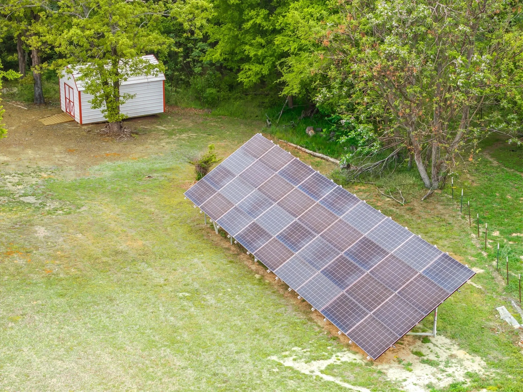 Single Family Residence For Sale in Smith County , 14227 County Road 438, Lindale, Texas 75771, 4 Bedroom, 2 Bathroom, Garage spaces, 2,100 Sqft, built in 2010, mls#21317779, Real Estate Agent in Lindale, Homes For Sale in Smith county, Homes For Sale in Lindale, Realtor in Lindale Texas, Real Estate Brokerage Independent Realty Texas, Luminita Cordes Realtor