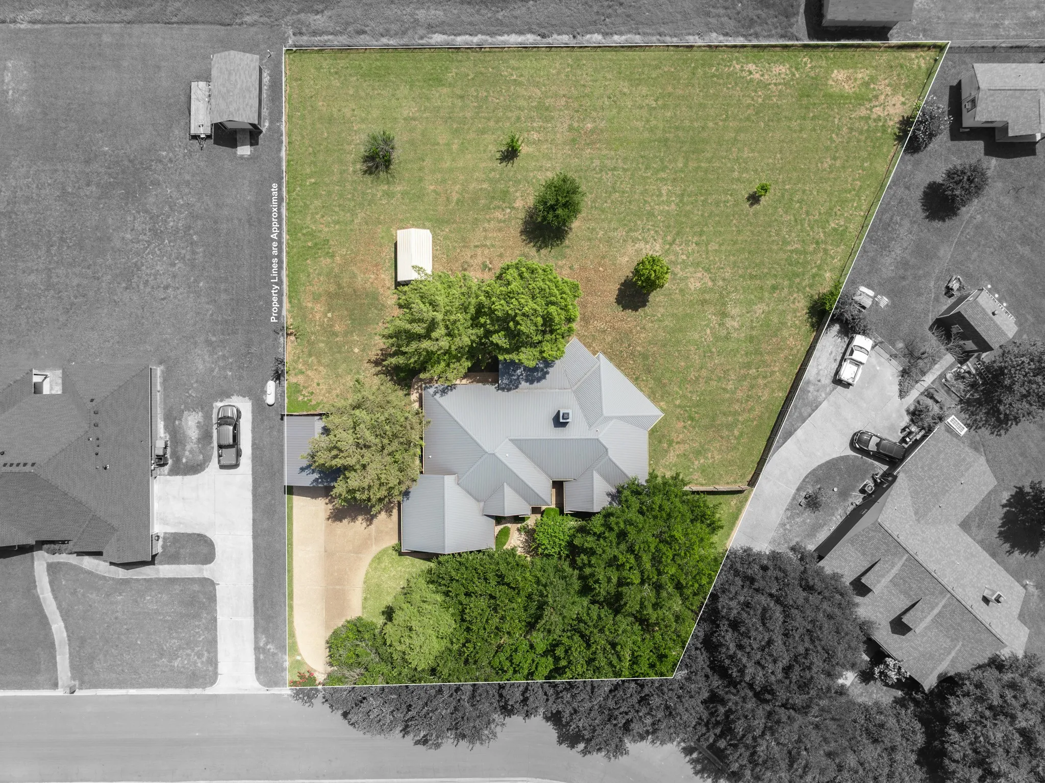 Single Family Residence For Sale in Mc Lennan County , 716 Retoma Park Drive, Robinson, Texas 76706, 4 Bedroom, 2 Bathroom, 2 Garage spaces, 2,231 Sqft, built in 1999, mls#21272649, Real Estate Agent in Robinson, Homes For Sale in Mc Lennan county, Homes For Sale in Robinson, Realtor in Robinson Texas, Real Estate Brokerage Independent Realty Texas, Luminita Cordes Realtor