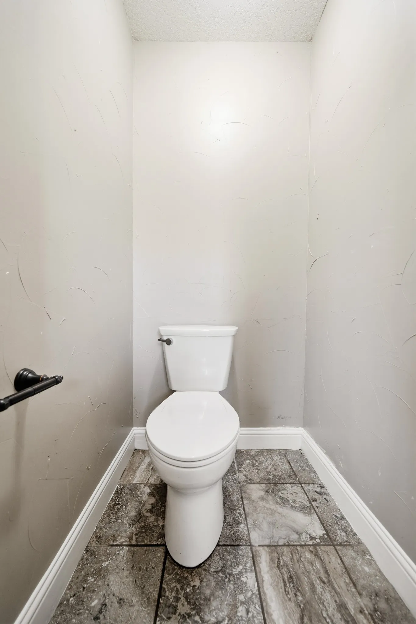 Single Family Residence For Sale in Mc Lennan County , 716 Retoma Park Drive, Robinson, Texas 76706, 4 Bedroom, 2 Bathroom, 2 Garage spaces, 2,231 Sqft, built in 1999, mls#21272649, Real Estate Agent in Robinson, Homes For Sale in Mc Lennan county, Homes For Sale in Robinson, Realtor in Robinson Texas, Real Estate Brokerage Independent Realty Texas, Luminita Cordes Realtor