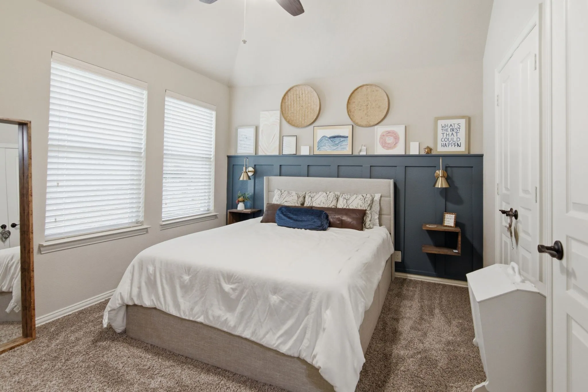 Single Family Residence For Sale in Denton County , 212 Spruce Valley Drive, Justin, Texas 76247, 4 Bedroom, 3 Bathroom, 2 Garage spaces, 2,334 Sqft, built in 2018, mls#21315281, Real Estate Agent in Justin, Homes For Sale in Denton county, Homes For Sale in Justin, Realtor in Justin Texas, Real Estate Brokerage Independent Realty Texas, Luminita Cordes Realtor