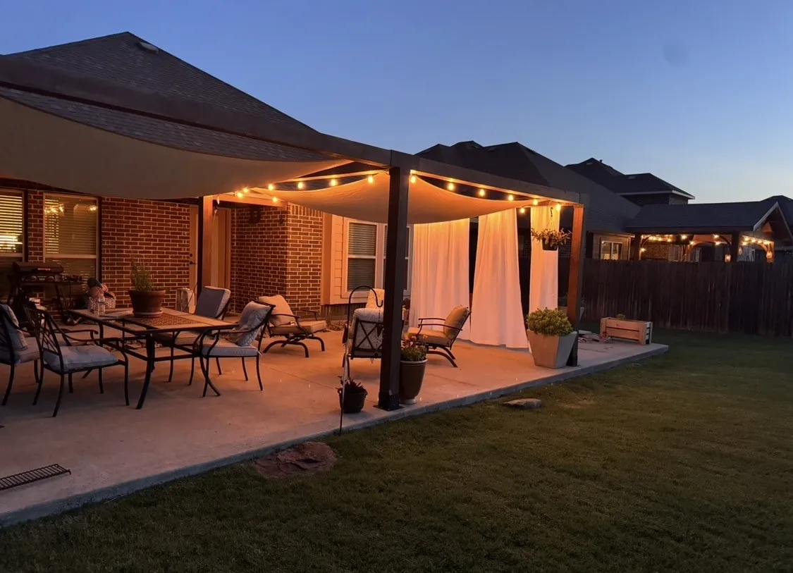 Single Family Residence For Sale in Denton County , 212 Spruce Valley Drive, Justin, Texas 76247, 4 Bedroom, 3 Bathroom, 2 Garage spaces, 2,334 Sqft, built in 2018, mls#21315281, Real Estate Agent in Justin, Homes For Sale in Denton county, Homes For Sale in Justin, Realtor in Justin Texas, Real Estate Brokerage Independent Realty Texas, Luminita Cordes Realtor