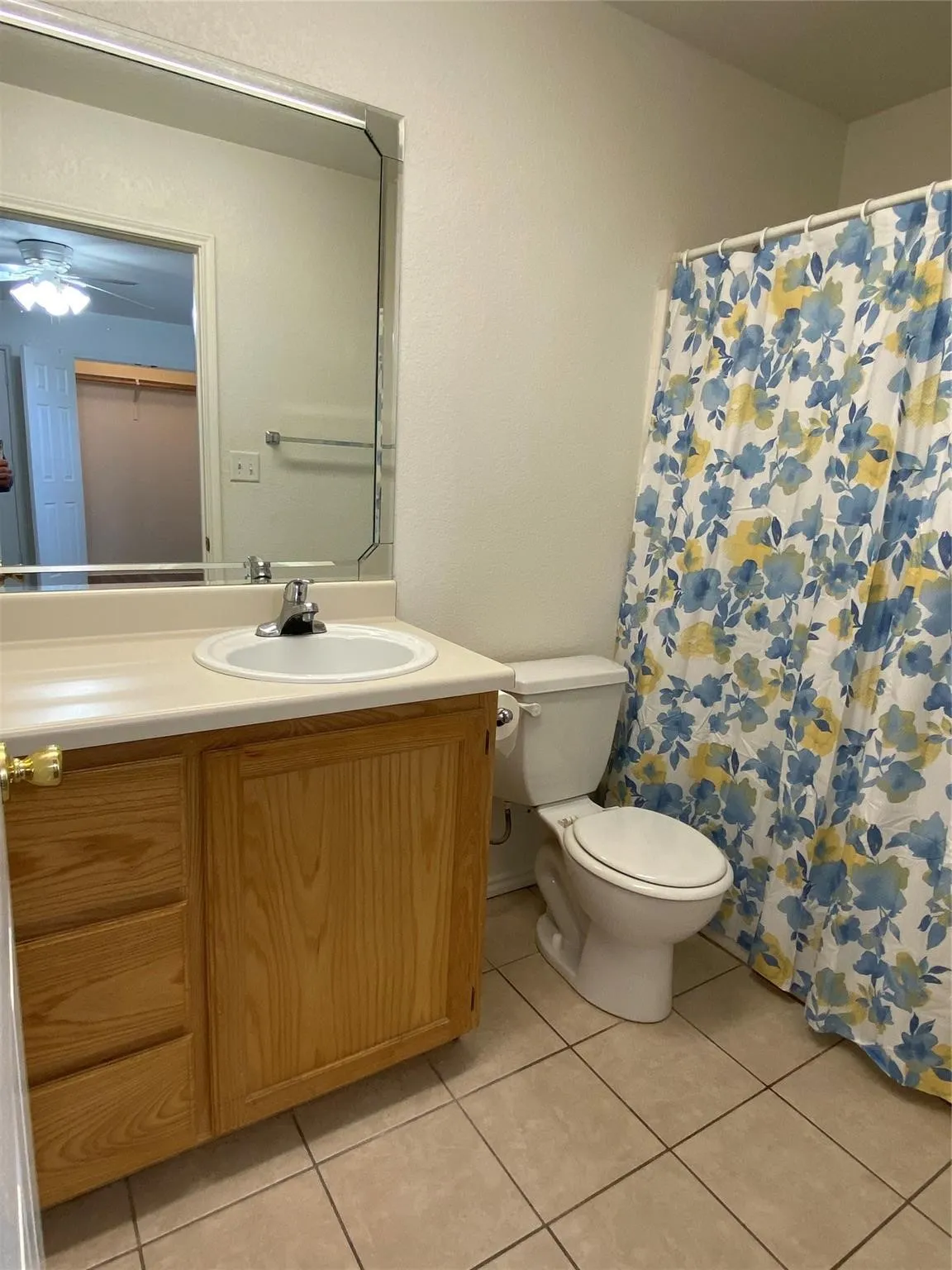 Single Family Residence For Sale in Hood County , 4406 Bobbie Ann Drive, Granbury, Texas 76049, 3 Bedroom, 2 Bathroom, 2 Garage spaces, 1,626 Sqft, built in 2005, mls#21318021, Real Estate Agent in Granbury, Homes For Sale in Hood county, Homes For Sale in Granbury, Realtor in Granbury Texas, Real Estate Brokerage Independent Realty Texas, Luminita Cordes Realtor
