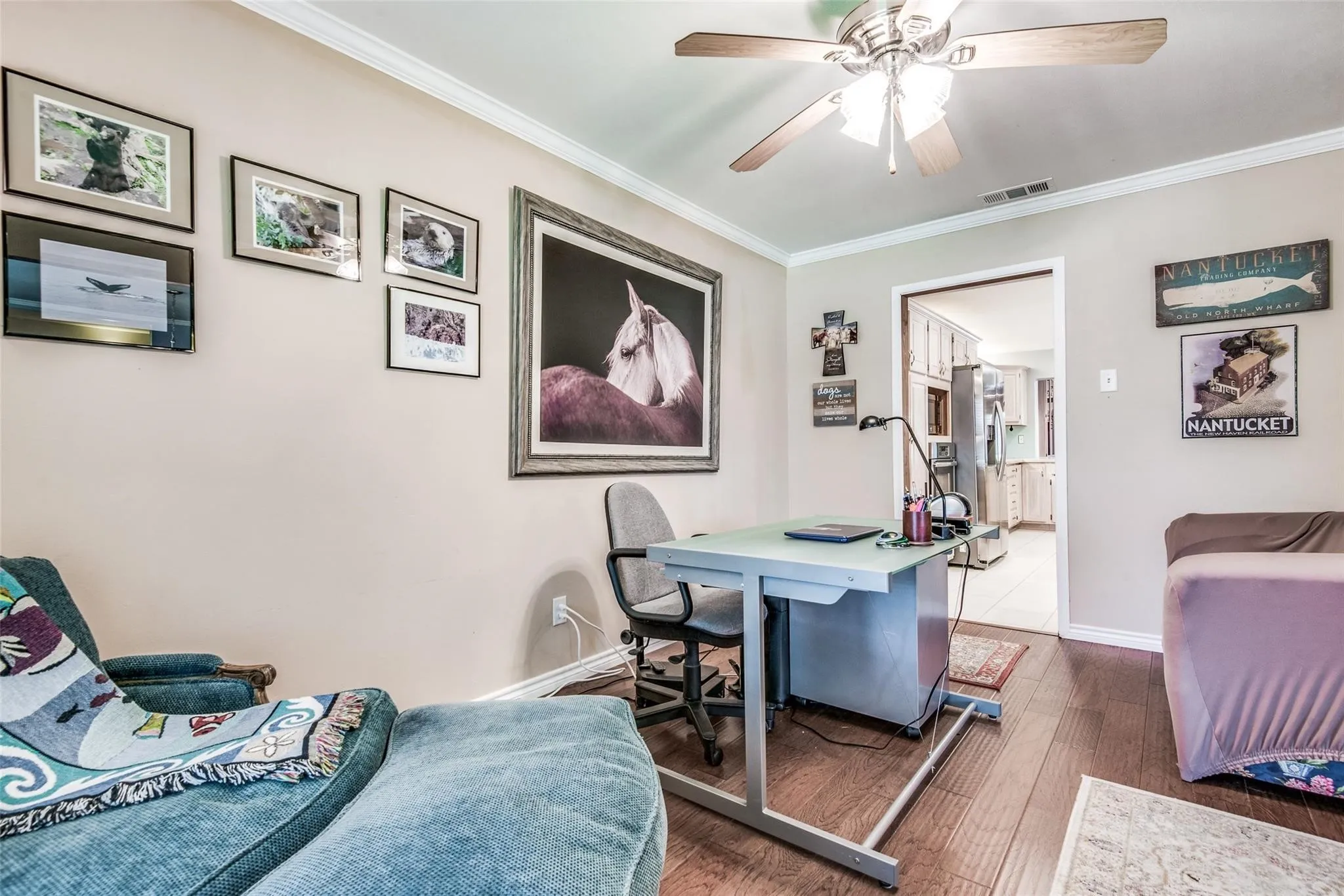 Single Family Residence For Rent in Dallas County , 6607 Roundrock Road, Dallas, Texas 75248, 3 Bedroom, 2 Bathroom, 2 Garage spaces, 2,369 Sqft, built in 1970, mls#21315427, Real Estate Agent in Dallas, Homes For Rent in Dallas county, Homes For Rent in Dallas, Realtor in Dallas Texas, Real Estate Brokerage Independent Realty Texas, Luminita Cordes Realtor