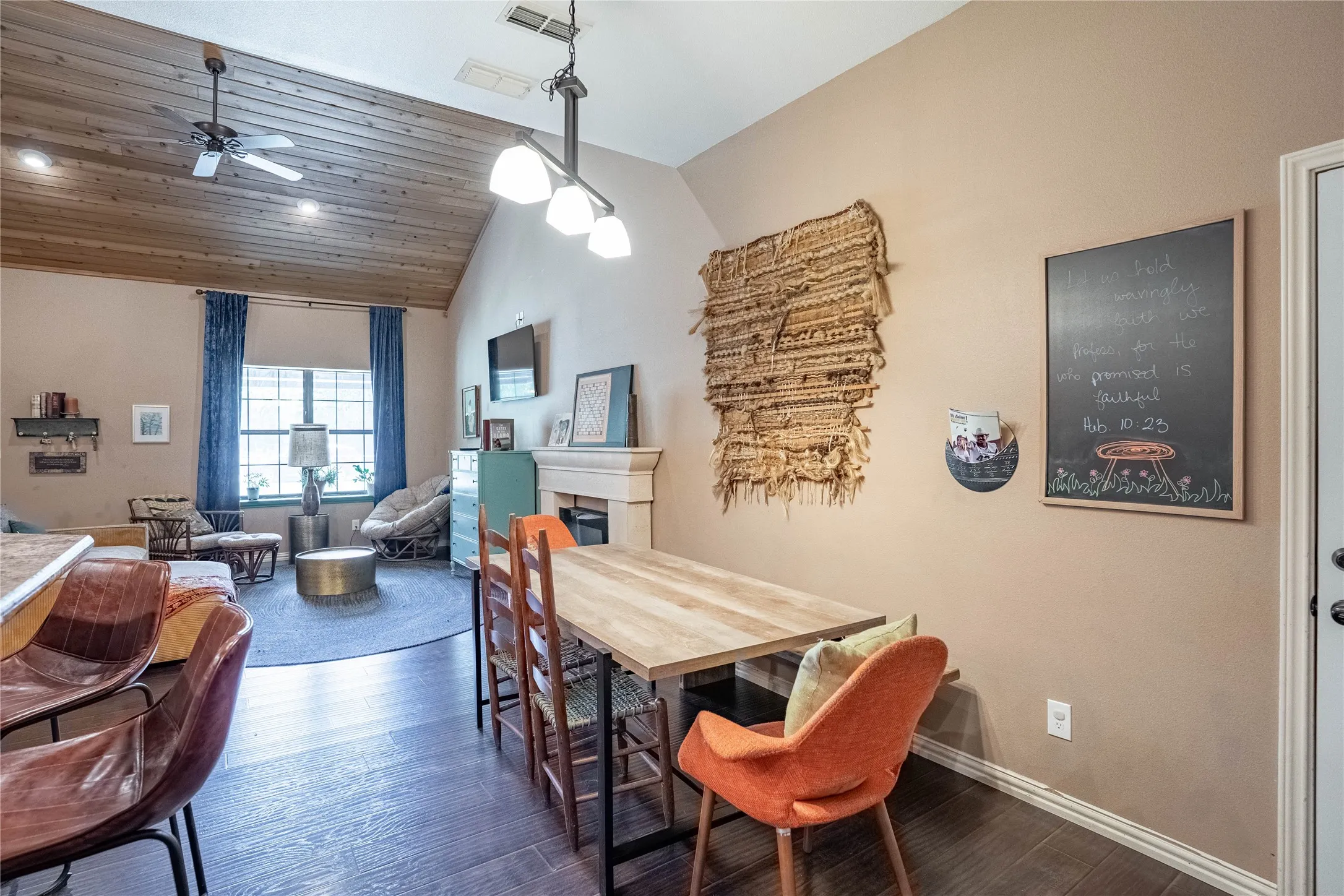 Farm For Sale in Johnson County , 4600 County Road 906, Godley, Texas 76044, 3 Bedroom, 3 Bathroom, 3 Garage spaces, 2,130 Sqft, built in 2016, mls#21317599, Real Estate Agent in Godley, Homes For Sale in Johnson county, Homes For Sale in Godley, Realtor in Godley Texas, Real Estate Brokerage Independent Realty Texas, Luminita Cordes Realtor