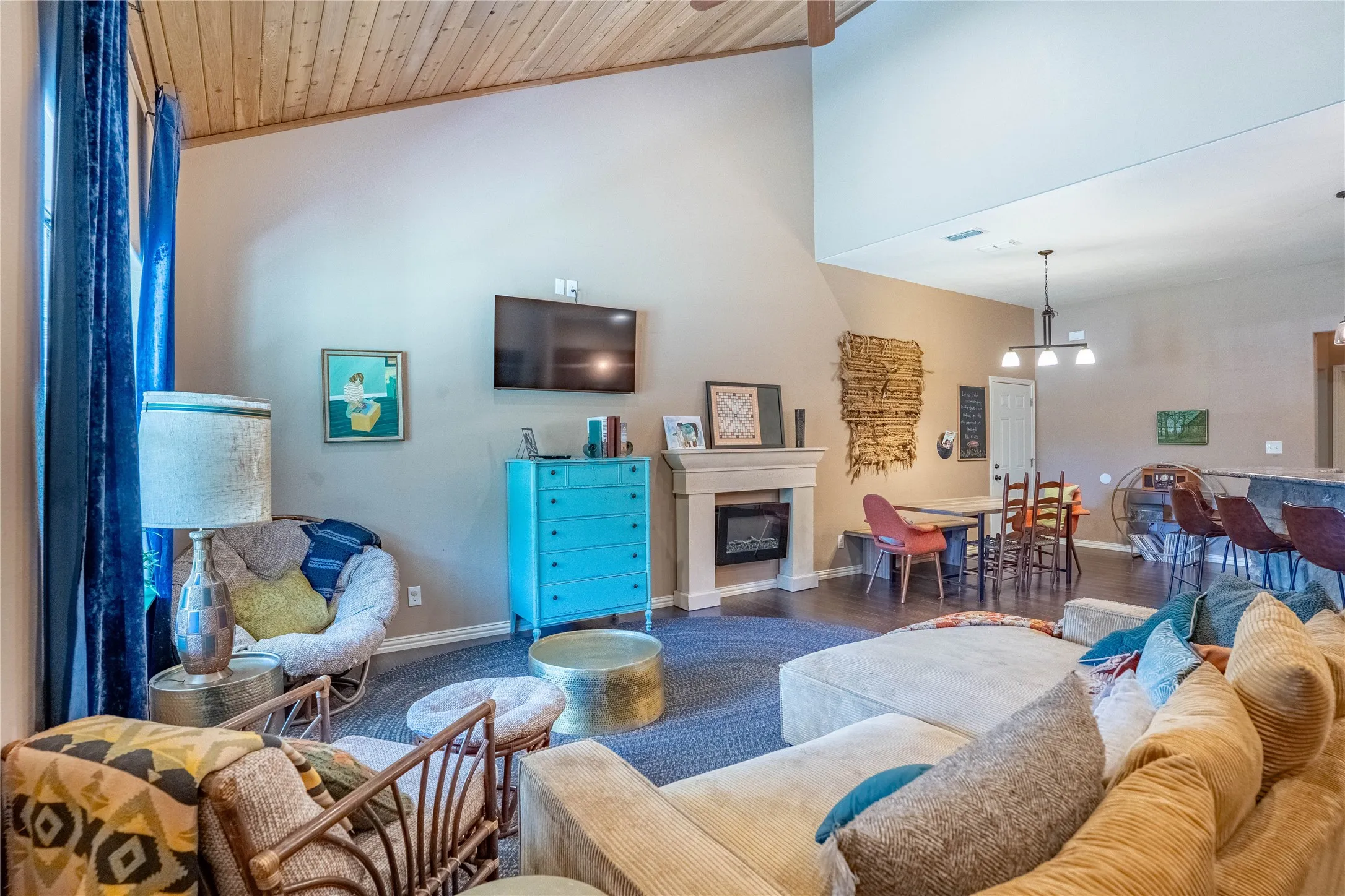 Farm For Sale in Johnson County , 4600 County Road 906, Godley, Texas 76044, 3 Bedroom, 3 Bathroom, 3 Garage spaces, 2,130 Sqft, built in 2016, mls#21317599, Real Estate Agent in Godley, Homes For Sale in Johnson county, Homes For Sale in Godley, Realtor in Godley Texas, Real Estate Brokerage Independent Realty Texas, Luminita Cordes Realtor