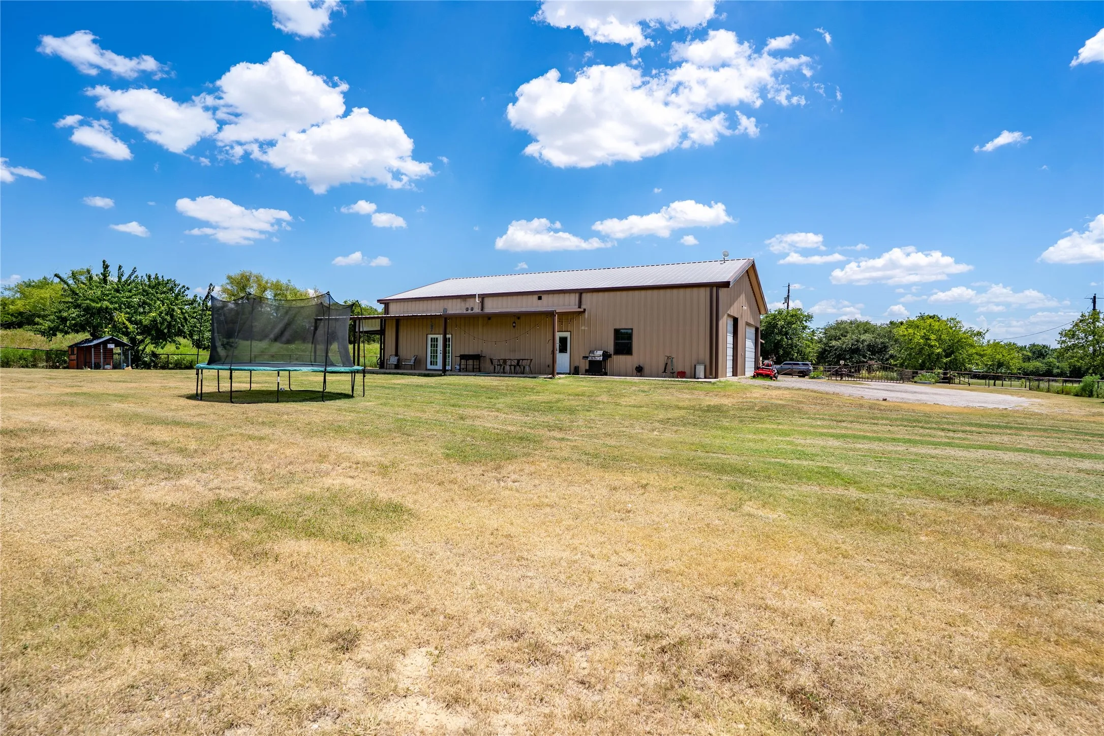 Farm For Sale in Johnson County , 4600 County Road 906, Godley, Texas 76044, 3 Bedroom, 3 Bathroom, 3 Garage spaces, 2,130 Sqft, built in 2016, mls#21317599, Real Estate Agent in Godley, Homes For Sale in Johnson county, Homes For Sale in Godley, Realtor in Godley Texas, Real Estate Brokerage Independent Realty Texas, Luminita Cordes Realtor