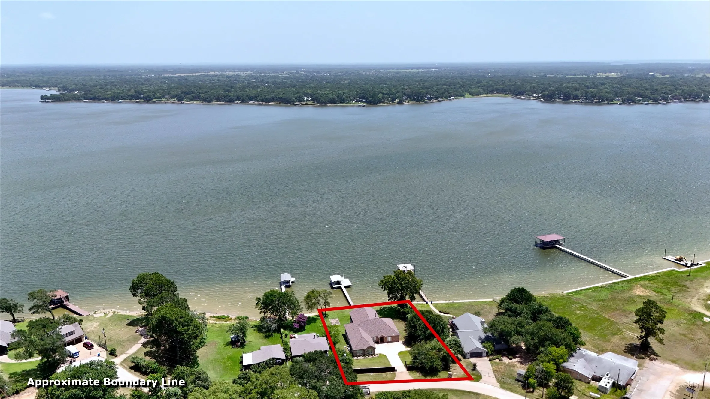 Single Family Residence For Sale in Henderson County , 108 The Lee Way, Gun Barrel City, Texas 75156, 3 Bedroom, 2 Bathroom, 2 Garage spaces, 2,400 Sqft, built in 2019, mls#21316595, Real Estate Agent in Gun Barrel City, Homes For Sale in Henderson county, Homes For Sale in Gun Barrel City, Realtor in Gun Barrel City Texas, Real Estate Brokerage Independent Realty Texas, Luminita Cordes Realtor
