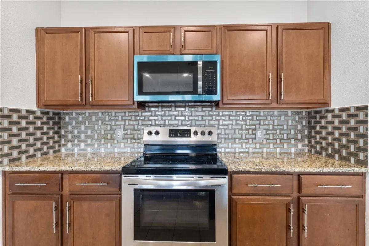 Single Family Residence For Rent in Collin County , 803 Quartz Trail, Princeton, Texas 75407, 4 Bedroom, 2 Bathroom, 2 Garage spaces, 1,587 Sqft, built in 2017, mls#21255211, Real Estate Agent in Princeton, Homes For Rent in Collin county, Homes For Rent in Princeton, Realtor in Princeton Texas, Real Estate Brokerage Independent Realty Texas, Luminita Cordes Realtor