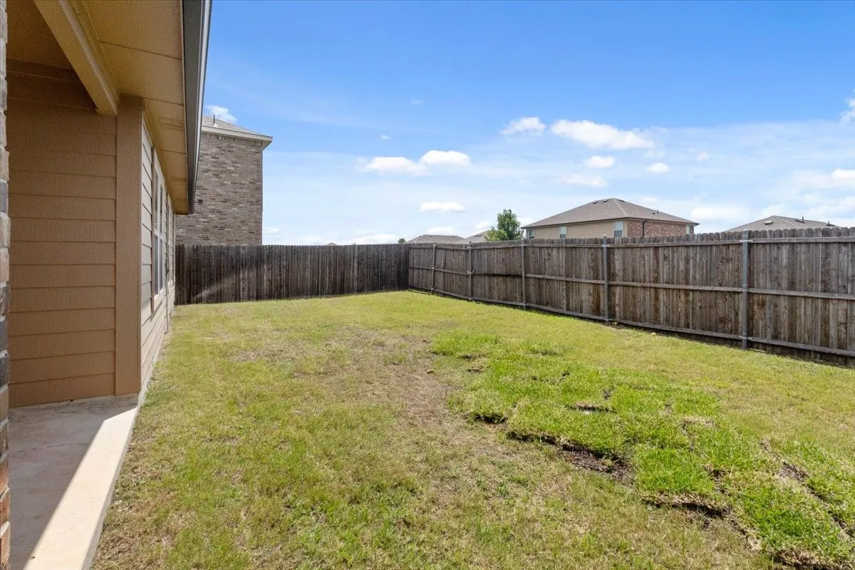 Single Family Residence For Rent in Collin County , 803 Quartz Trail, Princeton, Texas 75407, 4 Bedroom, 2 Bathroom, 2 Garage spaces, 1,587 Sqft, built in 2017, mls#21255211, Real Estate Agent in Princeton, Homes For Rent in Collin county, Homes For Rent in Princeton, Realtor in Princeton Texas, Real Estate Brokerage Independent Realty Texas, Luminita Cordes Realtor