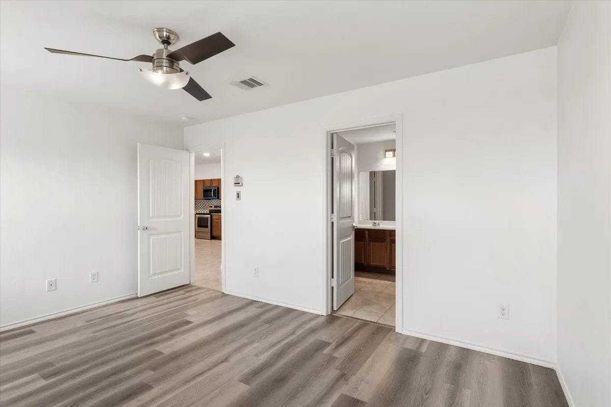 Single Family Residence For Rent in Collin County , 803 Quartz Trail, Princeton, Texas 75407, 4 Bedroom, 2 Bathroom, 2 Garage spaces, 1,587 Sqft, built in 2017, mls#21255211, Real Estate Agent in Princeton, Homes For Rent in Collin county, Homes For Rent in Princeton, Realtor in Princeton Texas, Real Estate Brokerage Independent Realty Texas, Luminita Cordes Realtor