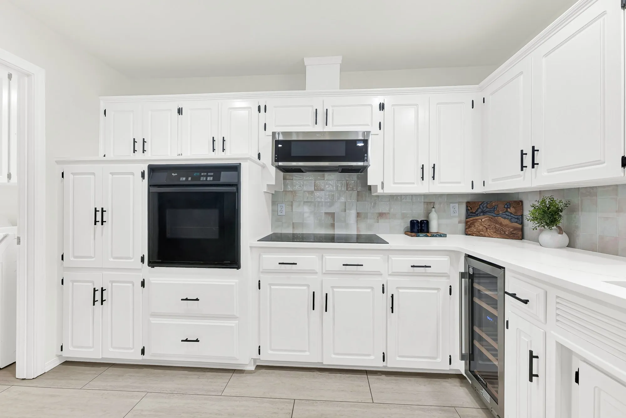 Single Family Residence For Sale in Collin County , 14000 Red Wood Circle N, Frisco, Texas 75071, 3 Bedroom, 3 Bathroom, 2 Garage spaces, 1,873 Sqft, built in 1982, mls#21316610, Real Estate Agent in Frisco, Homes For Sale in Collin county, Homes For Sale in Frisco, Realtor in Frisco Texas, Real Estate Brokerage Independent Realty Texas, Luminita Cordes Realtor