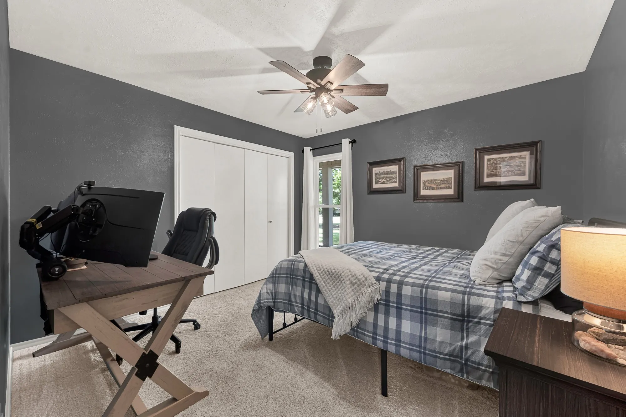 Single Family Residence For Sale in Collin County , 14000 Red Wood Circle N, Frisco, Texas 75071, 3 Bedroom, 3 Bathroom, 2 Garage spaces, 1,873 Sqft, built in 1982, mls#21316610, Real Estate Agent in Frisco, Homes For Sale in Collin county, Homes For Sale in Frisco, Realtor in Frisco Texas, Real Estate Brokerage Independent Realty Texas, Luminita Cordes Realtor