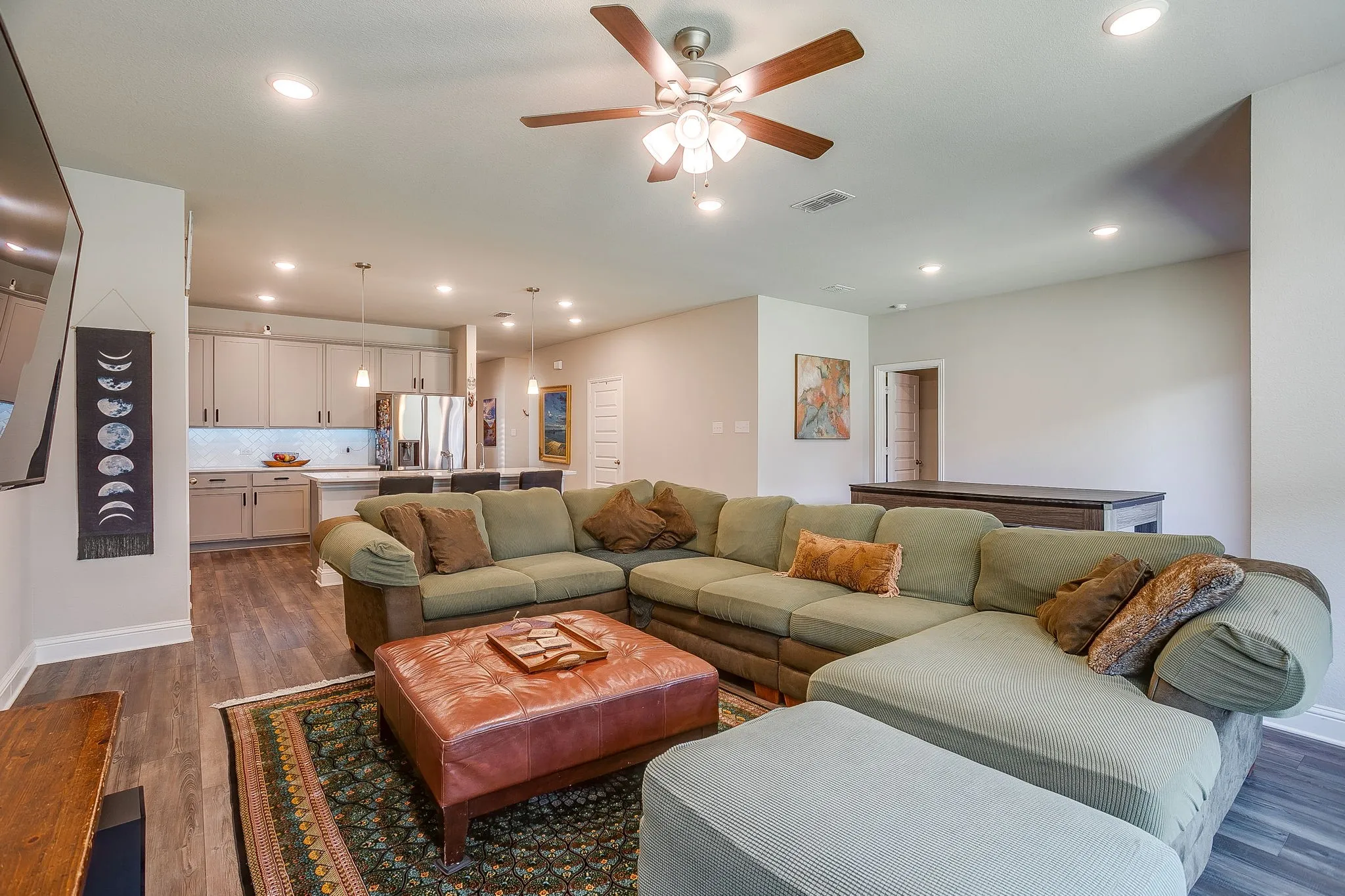 Single Family Residence For Sale in Johnson County , 8225 Manx Point, Godley, Texas 76044, 3 Bedroom, 2 Bathroom, 2 Garage spaces, 2,009 Sqft, built in 2023, mls#21312106, Real Estate Agent in Godley, Homes For Sale in Johnson county, Homes For Sale in Godley, Realtor in Godley Texas, Real Estate Brokerage Independent Realty Texas, Luminita Cordes Realtor
