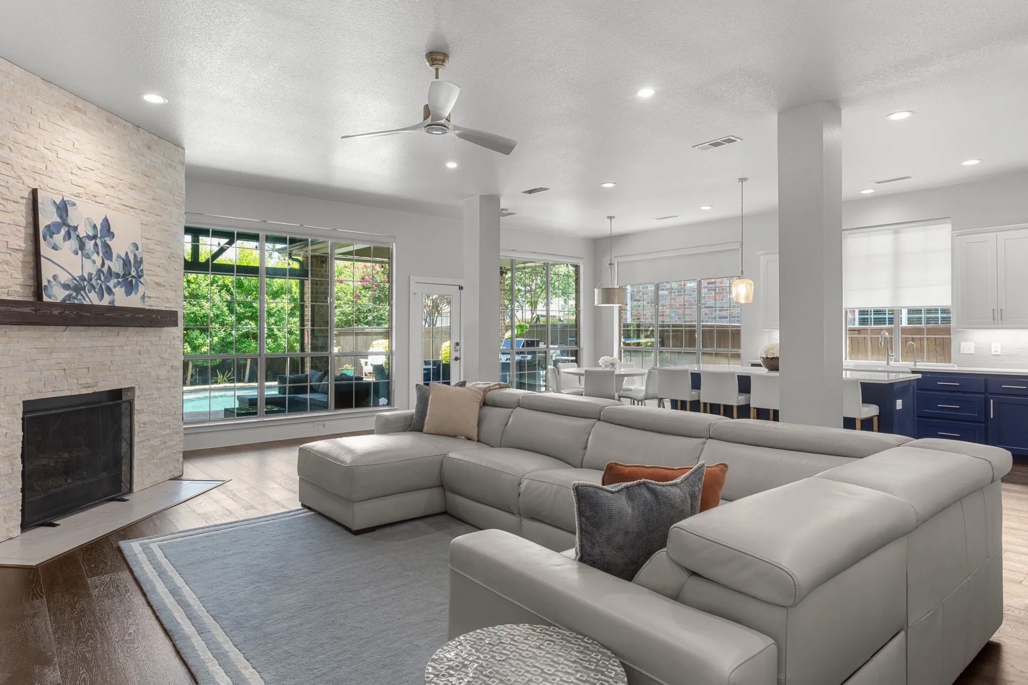 Single Family Residence For Sale in Denton County , 8160 Holliday Road, Lantana, Texas 76226, 4 Bedroom, 4 Bathroom, 2 Garage spaces, 3,187 Sqft, built in 2005, mls#21311495, Real Estate Agent in Lantana, Homes For Sale in Denton county, Homes For Sale in Lantana, Realtor in Lantana Texas, Real Estate Brokerage Independent Realty Texas, Luminita Cordes Realtor