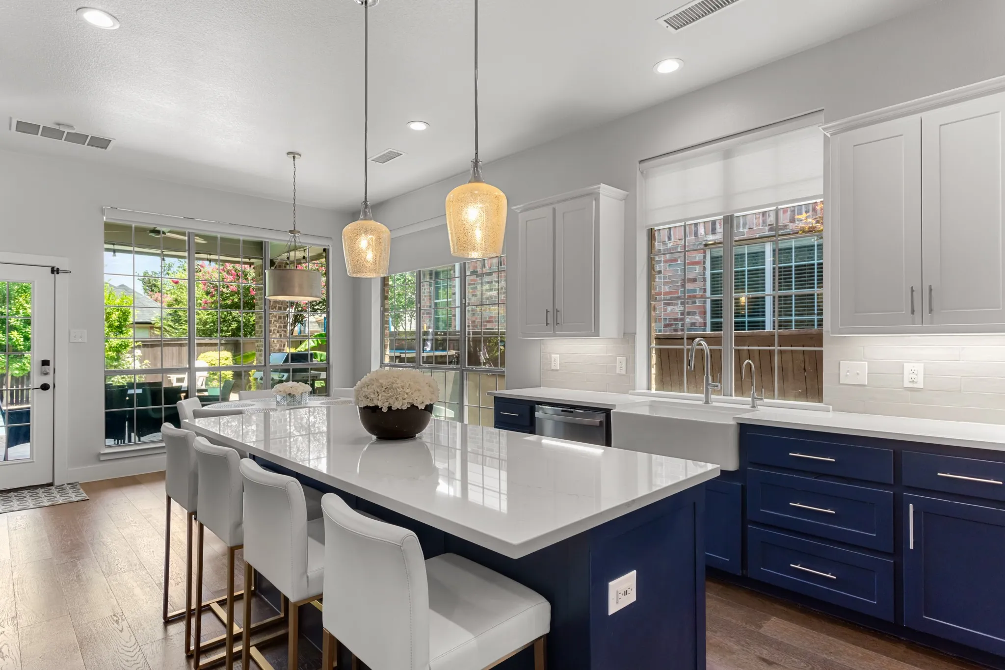 Single Family Residence For Sale in Denton County , 8160 Holliday Road, Lantana, Texas 76226, 4 Bedroom, 4 Bathroom, 2 Garage spaces, 3,187 Sqft, built in 2005, mls#21311495, Real Estate Agent in Lantana, Homes For Sale in Denton county, Homes For Sale in Lantana, Realtor in Lantana Texas, Real Estate Brokerage Independent Realty Texas, Luminita Cordes Realtor