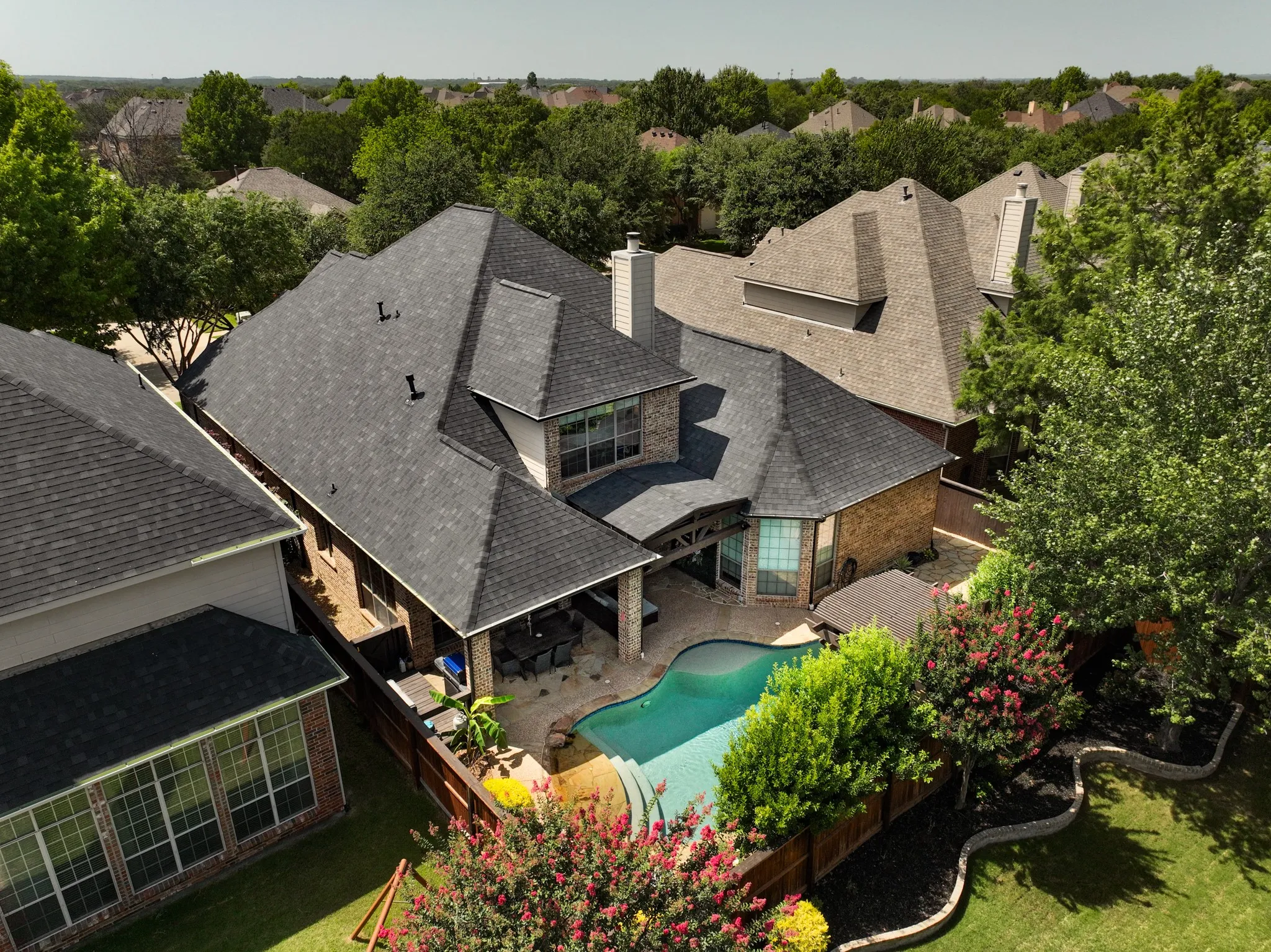 Single Family Residence For Sale in Denton County , 8160 Holliday Road, Lantana, Texas 76226, 4 Bedroom, 4 Bathroom, 2 Garage spaces, 3,187 Sqft, built in 2005, mls#21311495, Real Estate Agent in Lantana, Homes For Sale in Denton county, Homes For Sale in Lantana, Realtor in Lantana Texas, Real Estate Brokerage Independent Realty Texas, Luminita Cordes Realtor