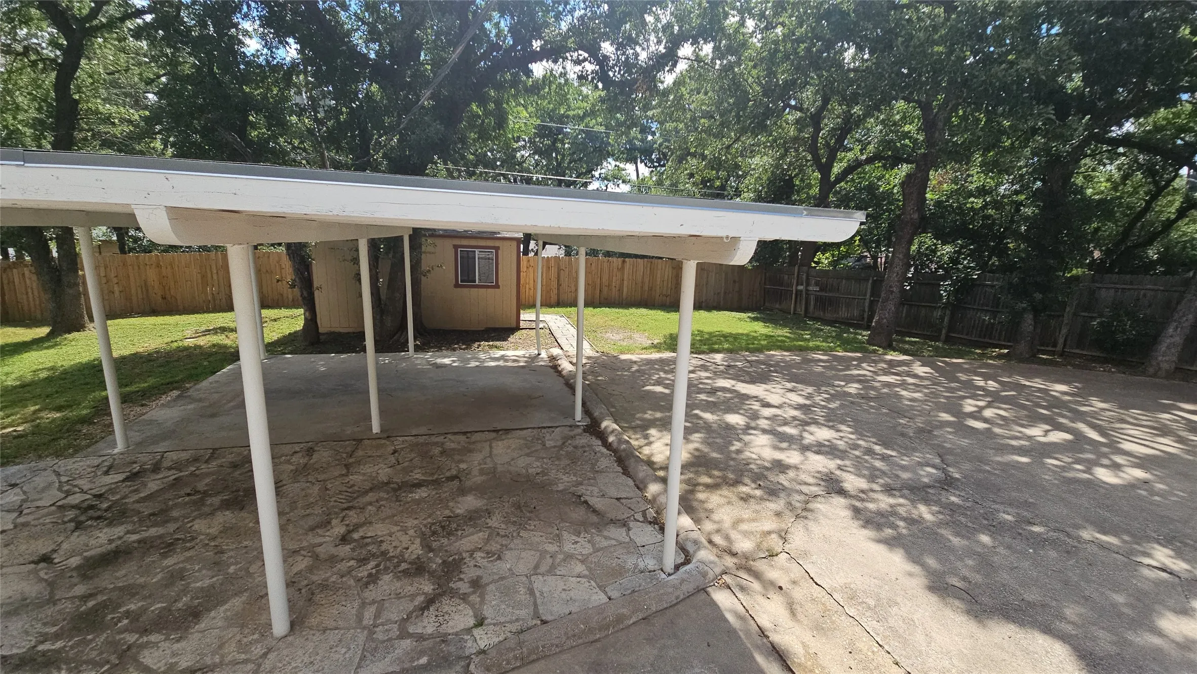 Carport