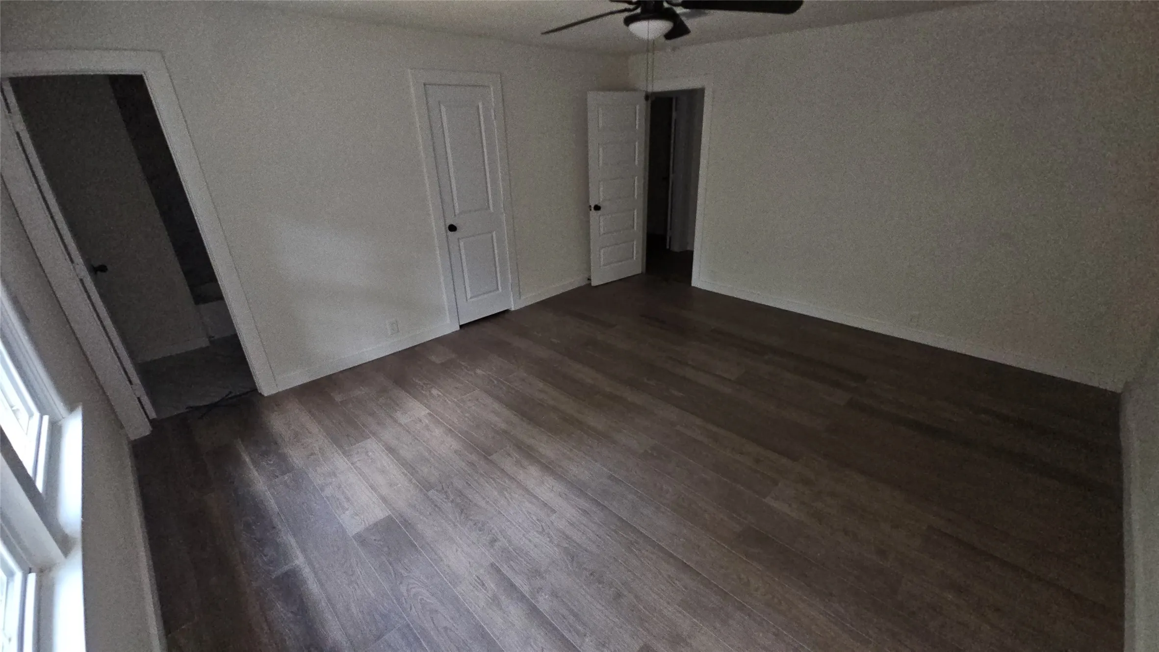 Single Family Residence For Sale in Tarrant County , 1712 Yolanda Drive, Fort Worth, Texas 76112, 3 Bedroom, 3 Bathroom, Garage spaces, 2,468 Sqft, built in 1953, mls#21309276, Real Estate Agent in Fort Worth, Homes For Sale in Tarrant county, Homes For Sale in Fort Worth, Realtor in Fort Worth Texas, Real Estate Brokerage Independent Realty Texas, Luminita Cordes Realtor
