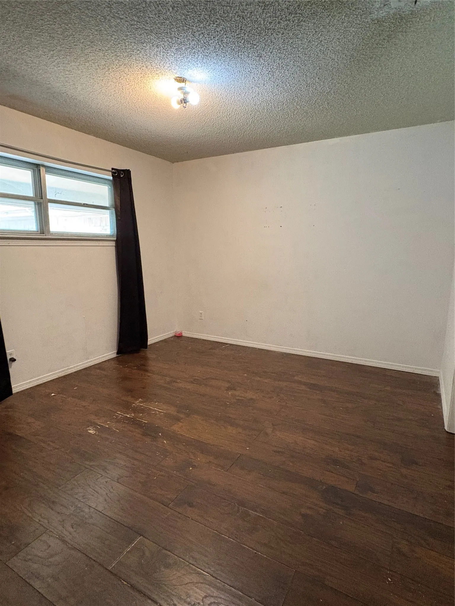 Single Family Residence For Sale in Dallas County , 702 Granada Drive, Duncanville, Texas 75116, 4 Bedroom, 2 Bathroom, 2 Garage spaces, 2,138 Sqft, built in 1970, mls#21317872, Real Estate Agent in Duncanville, Homes For Sale in Dallas county, Homes For Sale in Duncanville, Realtor in Duncanville Texas, Real Estate Brokerage Independent Realty Texas, Luminita Cordes Realtor