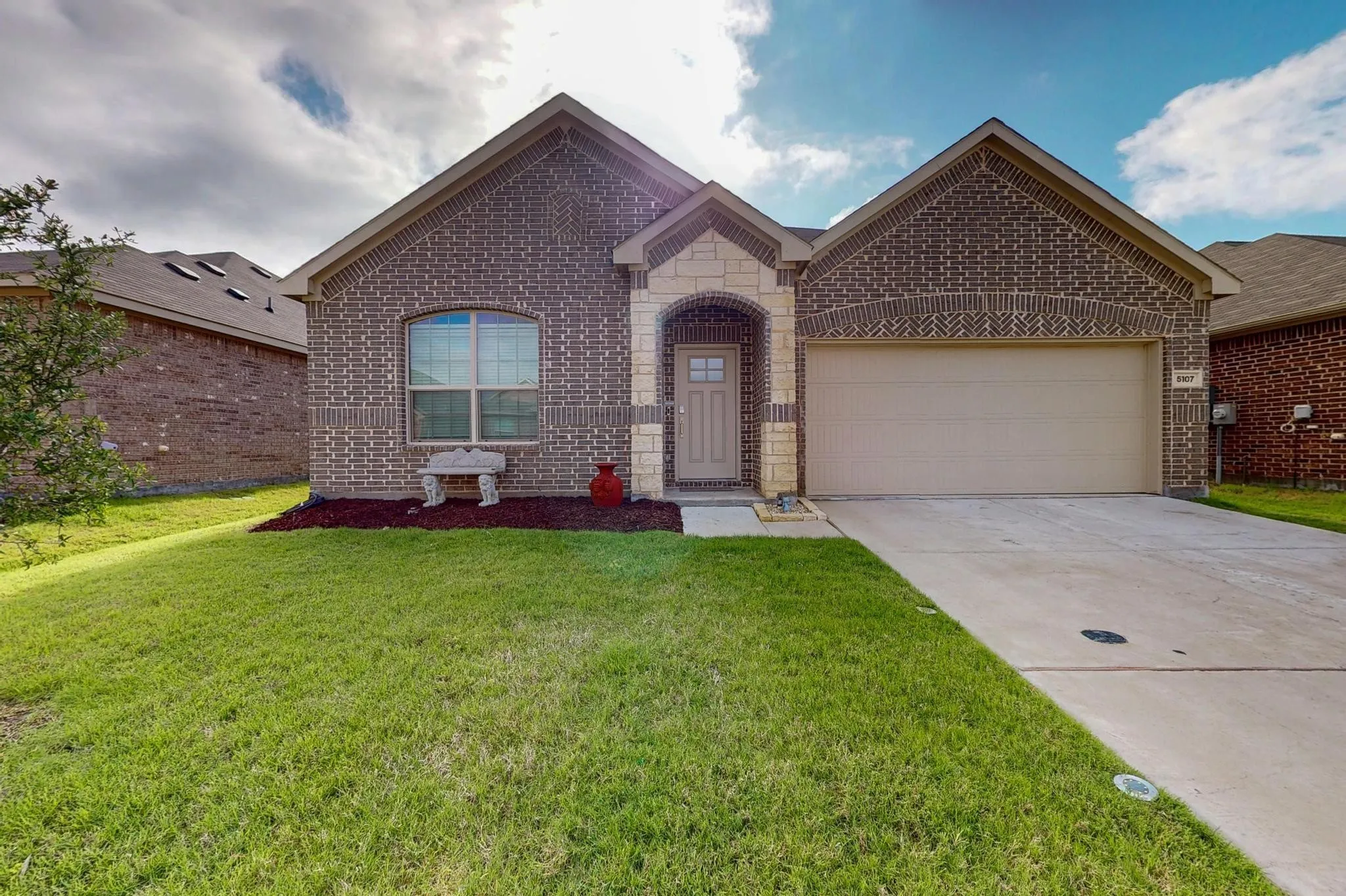 Single Family Residence For Sale in Collin County , 5107 Penrose Drive, Princeton, Texas 75407, 4 Bedroom, 3 Bathroom, 2 Garage spaces, 2,347 Sqft, built in 2023, mls#21311542, Real Estate Agent in Princeton, Homes For Sale in Collin county, Homes For Sale in Princeton, Realtor in Princeton Texas, Real Estate Brokerage Independent Realty Texas, Luminita Cordes Realtor