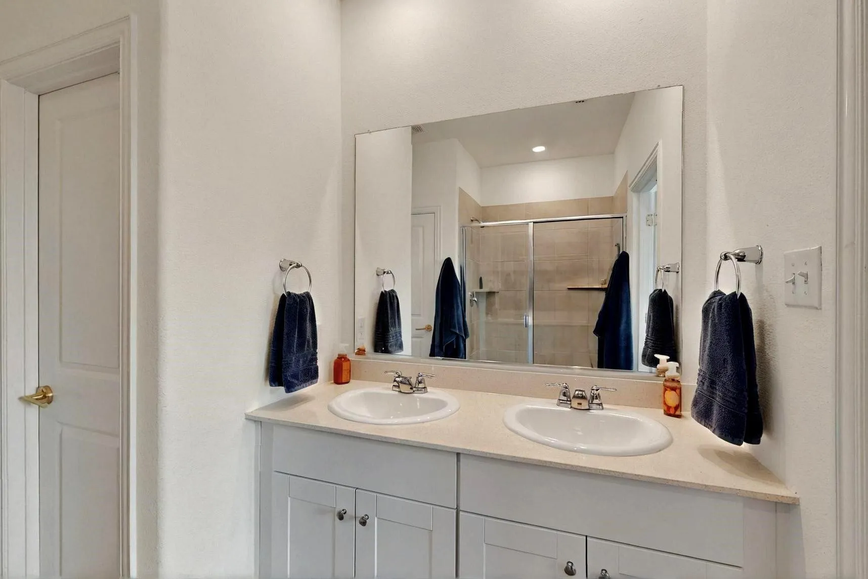 Single Family Residence For Sale in Collin County , 5107 Penrose Drive, Princeton, Texas 75407, 4 Bedroom, 3 Bathroom, 2 Garage spaces, 2,347 Sqft, built in 2023, mls#21311542, Real Estate Agent in Princeton, Homes For Sale in Collin county, Homes For Sale in Princeton, Realtor in Princeton Texas, Real Estate Brokerage Independent Realty Texas, Luminita Cordes Realtor