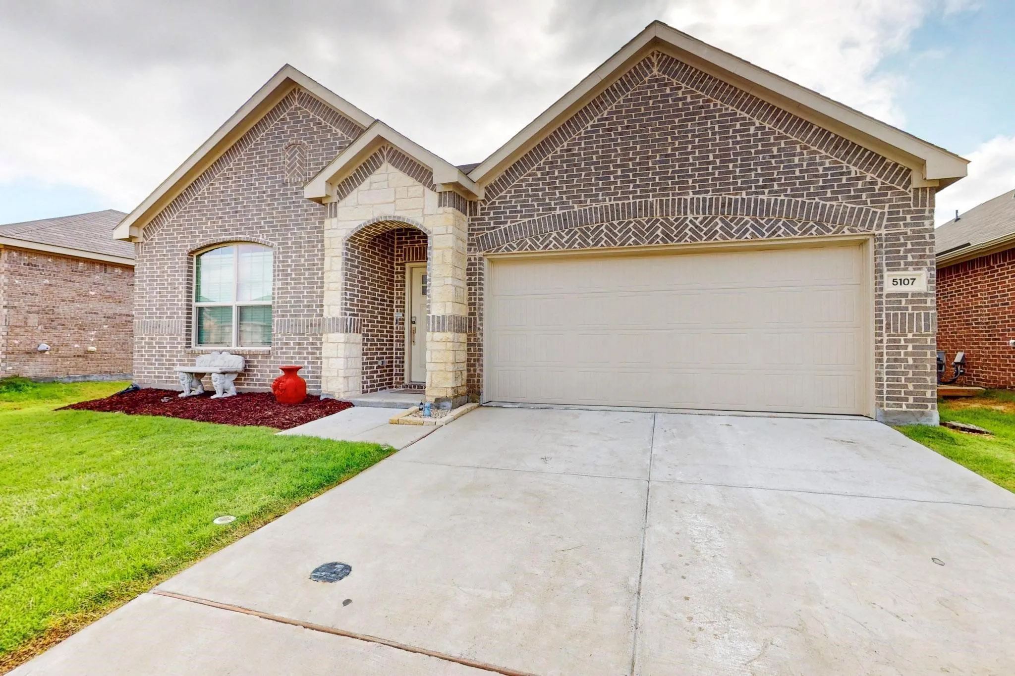 Single Family Residence For Sale in Collin County , 5107 Penrose Drive, Princeton, Texas 75407, 4 Bedroom, 3 Bathroom, 2 Garage spaces, 2,347 Sqft, built in 2023, mls#21311542, Real Estate Agent in Princeton, Homes For Sale in Collin county, Homes For Sale in Princeton, Realtor in Princeton Texas, Real Estate Brokerage Independent Realty Texas, Luminita Cordes Realtor