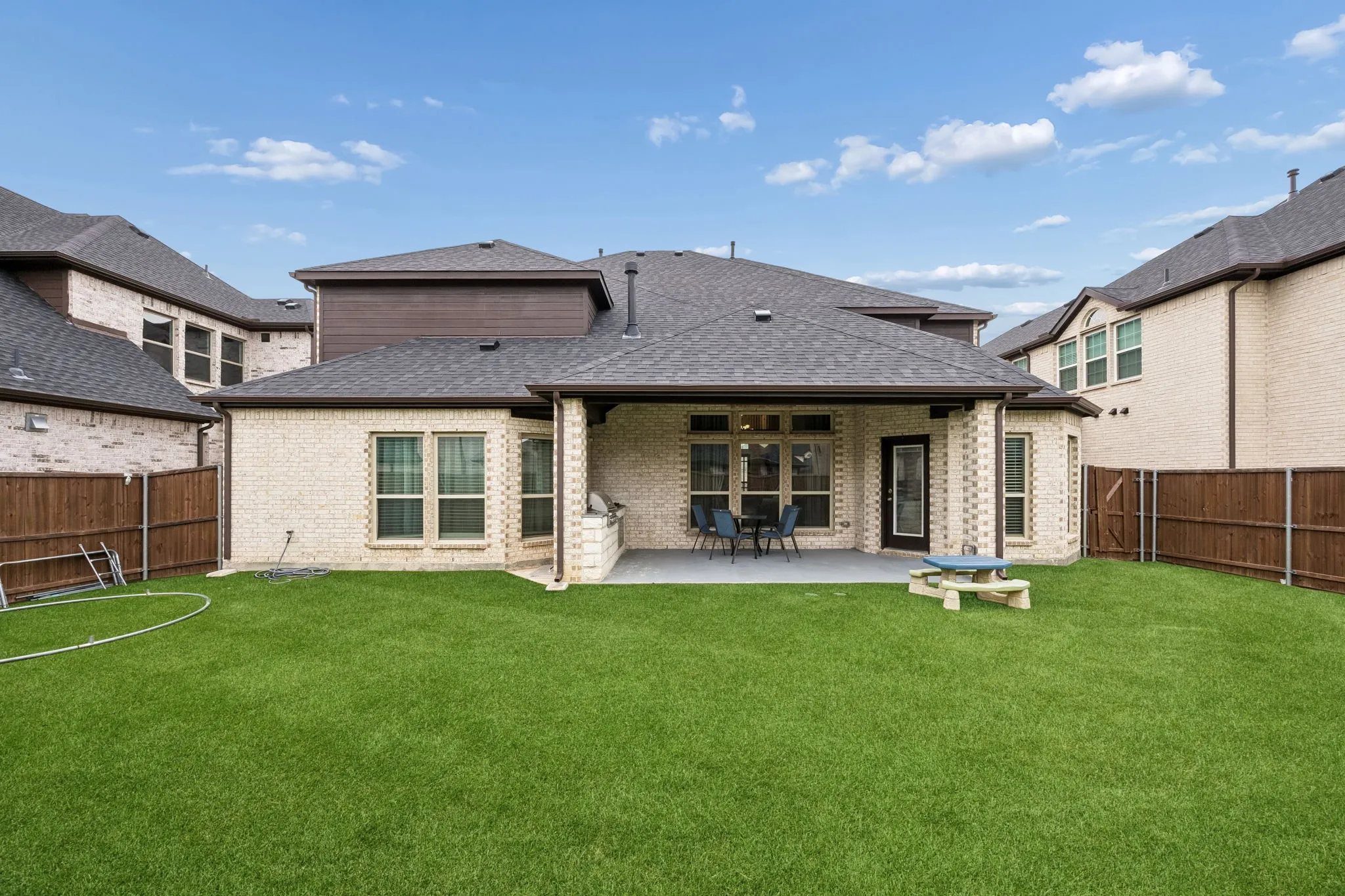 Single Family Residence For Sale in Collin County , 3217 Wedgewood Way, Wylie, Texas 75098, 5 Bedroom, 4 Bathroom, 2 Garage spaces, 3,877 Sqft, built in 2022, mls#21318066, Real Estate Agent in Wylie, Homes For Sale in Collin county, Homes For Sale in Wylie, Realtor in Wylie Texas, Real Estate Brokerage Independent Realty Texas, Luminita Cordes Realtor