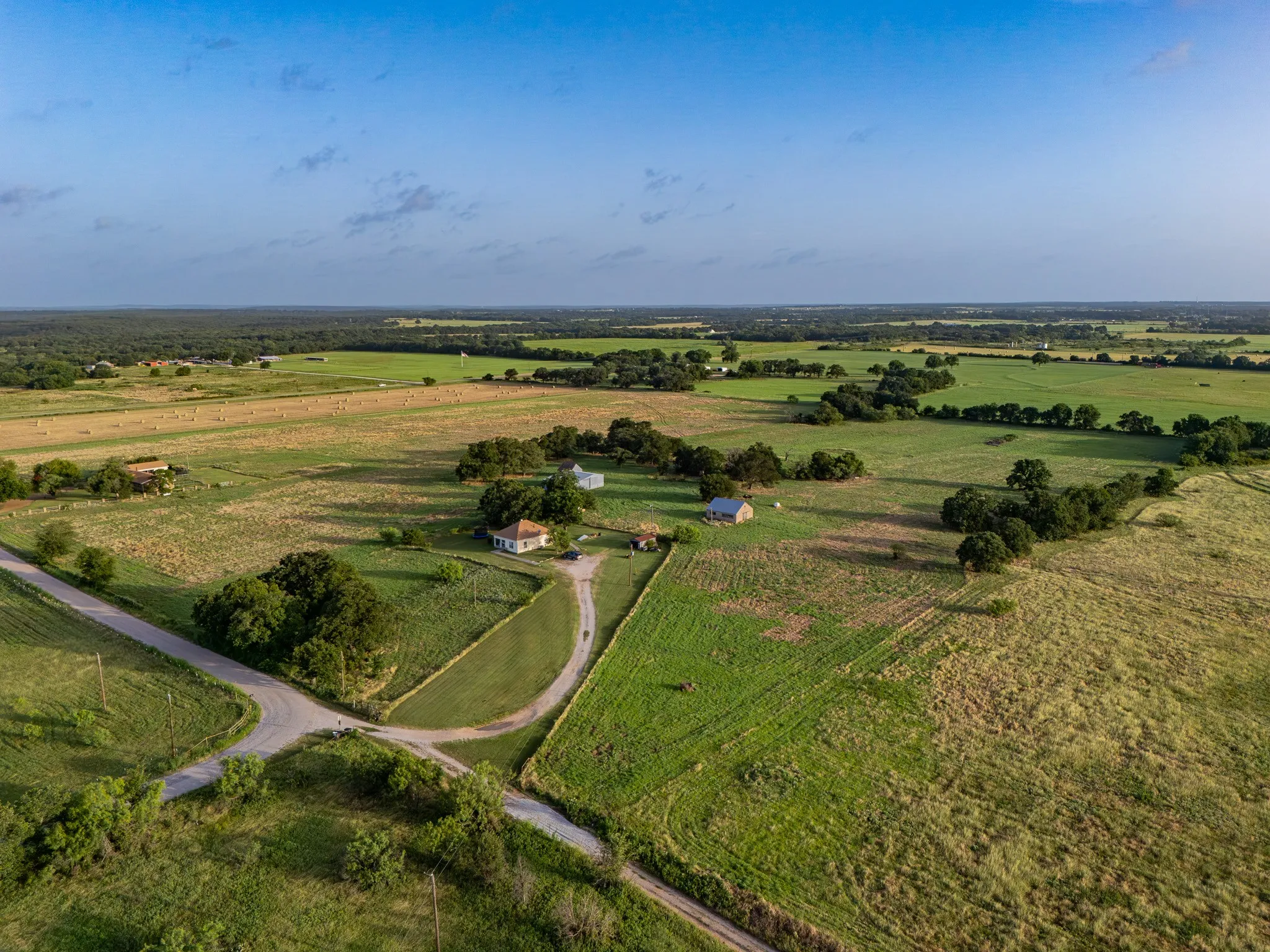 Farm For Sale in Wise County , 207 Cr-1750, Chico, Texas 76431, 3 Bedroom, 2 Bathroom, 2 Garage spaces, 2,224 Sqft, built in 1959, mls#21317101, Real Estate Agent in Chico, Homes For Sale in Wise county, Homes For Sale in Chico, Realtor in Chico Texas, Real Estate Brokerage Independent Realty Texas, Luminita Cordes Realtor
