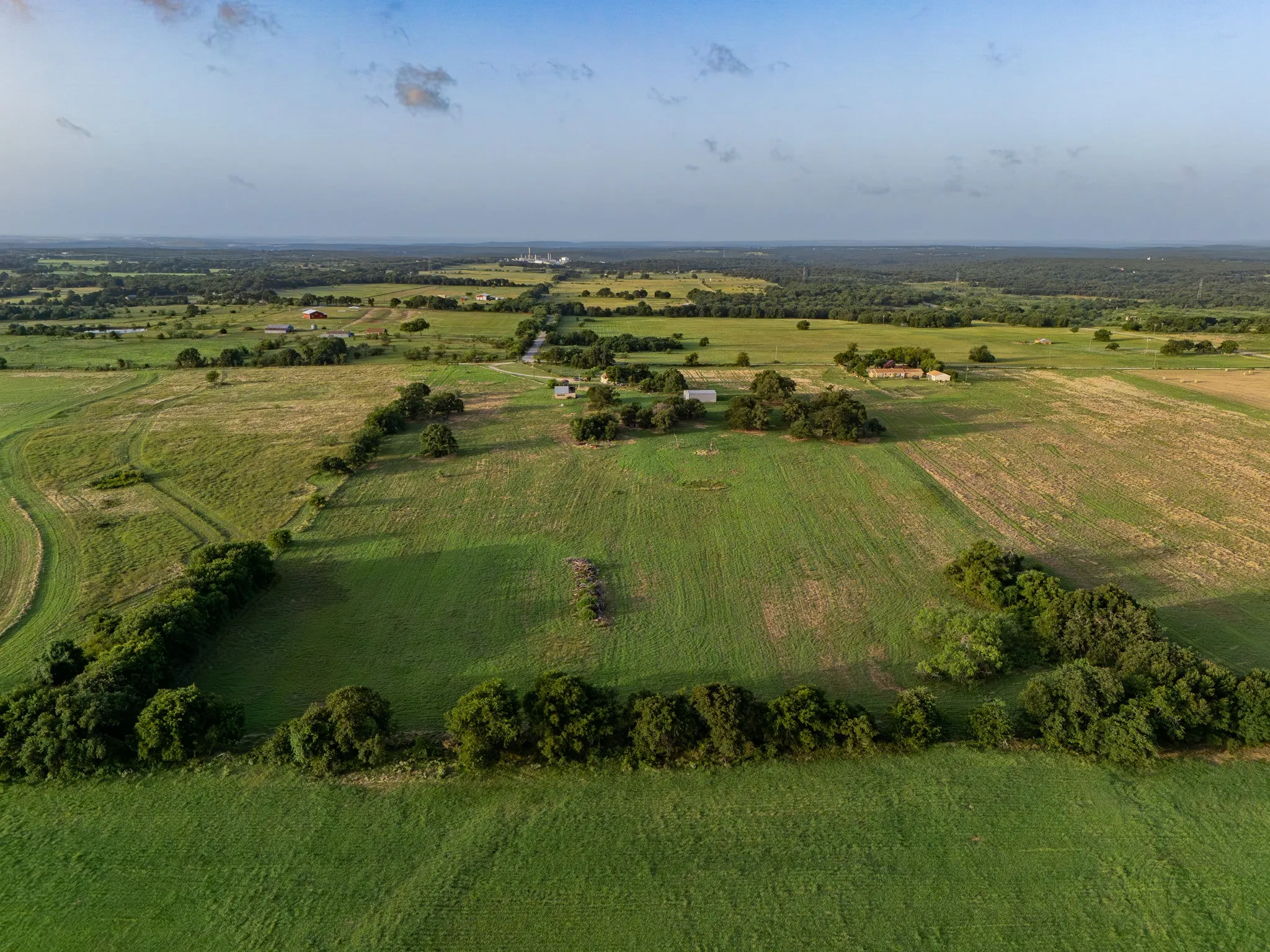 Farm For Sale in Wise County , 207 Cr-1750, Chico, Texas 76431, 3 Bedroom, 2 Bathroom, 2 Garage spaces, 2,224 Sqft, built in 1959, mls#21317101, Real Estate Agent in Chico, Homes For Sale in Wise county, Homes For Sale in Chico, Realtor in Chico Texas, Real Estate Brokerage Independent Realty Texas, Luminita Cordes Realtor