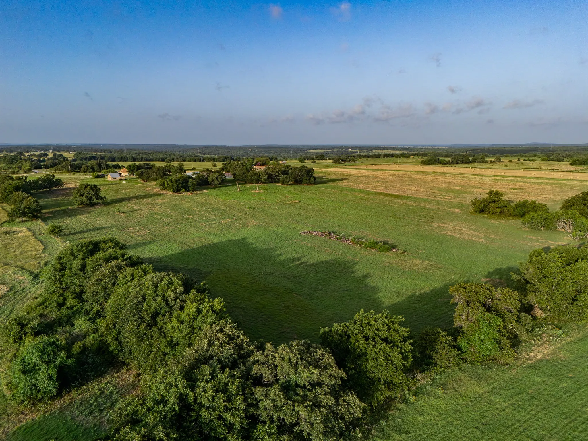 Farm For Sale in Wise County , 207 Cr-1750, Chico, Texas 76431, 3 Bedroom, 2 Bathroom, 2 Garage spaces, 2,224 Sqft, built in 1959, mls#21317101, Real Estate Agent in Chico, Homes For Sale in Wise county, Homes For Sale in Chico, Realtor in Chico Texas, Real Estate Brokerage Independent Realty Texas, Luminita Cordes Realtor
