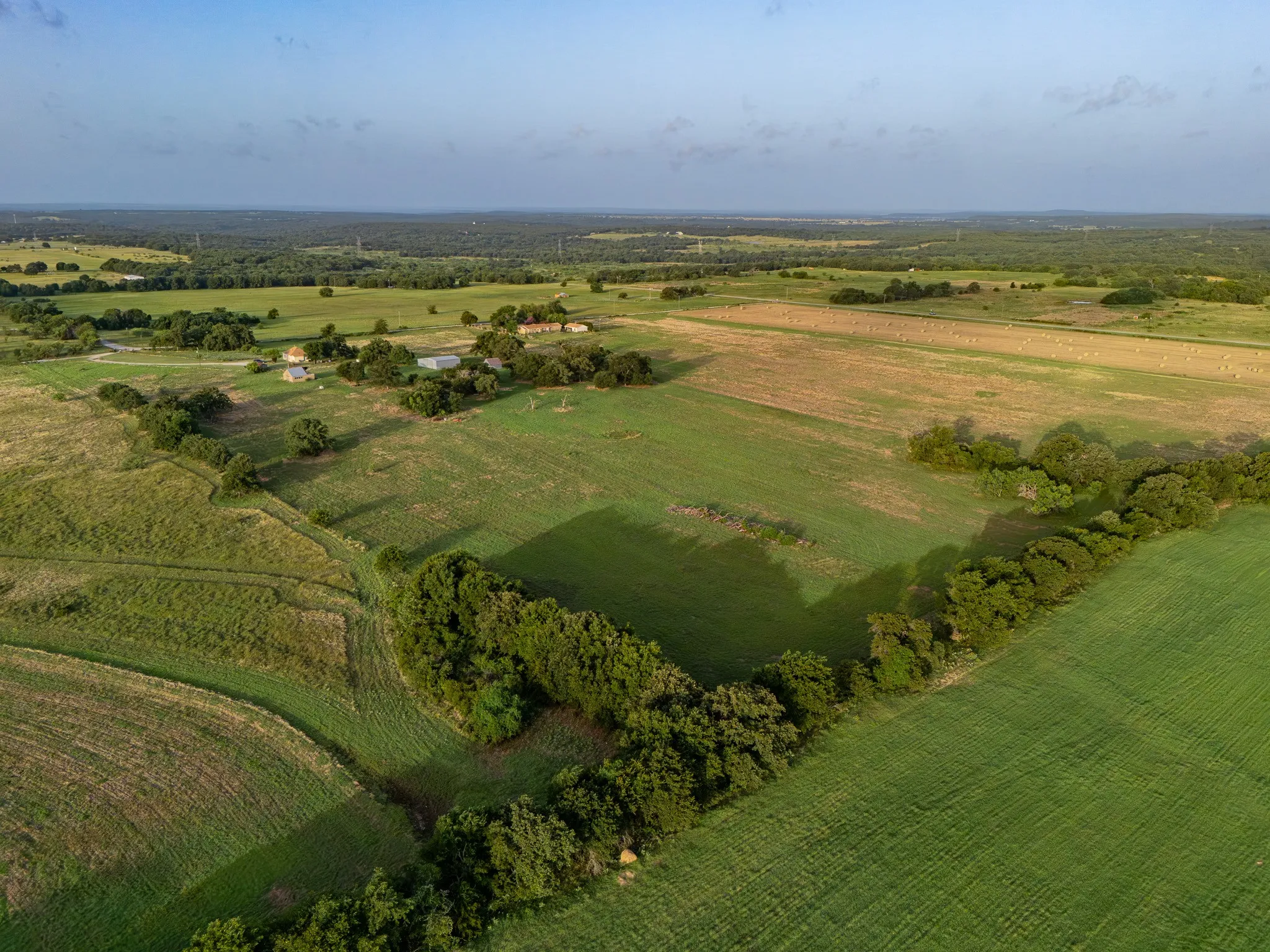 Farm For Sale in Wise County , 207 Cr-1750, Chico, Texas 76431, 3 Bedroom, 2 Bathroom, 2 Garage spaces, 2,224 Sqft, built in 1959, mls#21317101, Real Estate Agent in Chico, Homes For Sale in Wise county, Homes For Sale in Chico, Realtor in Chico Texas, Real Estate Brokerage Independent Realty Texas, Luminita Cordes Realtor