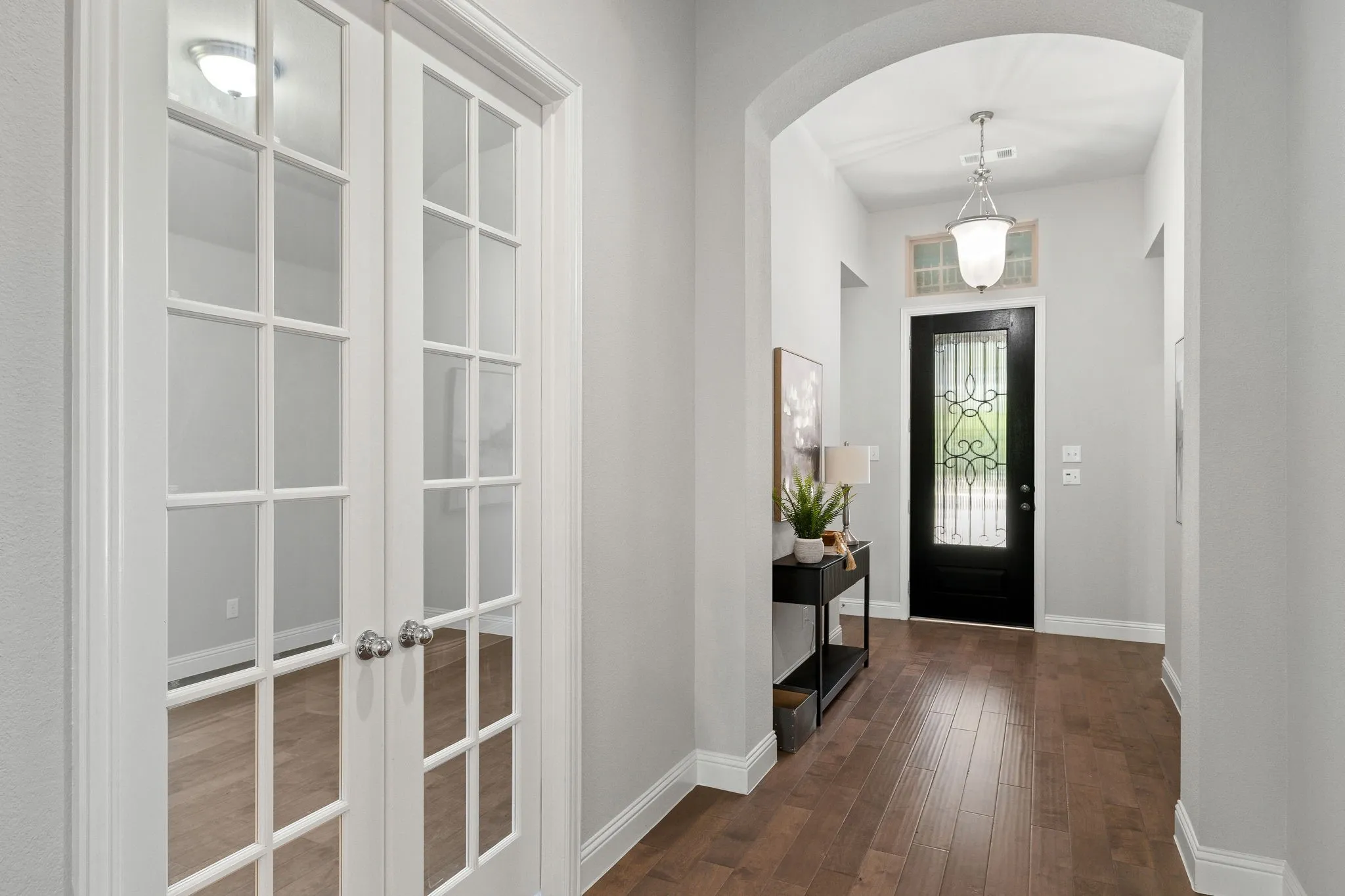 Single Family Residence For Sale in Denton County , 15500 City Garden Lane, Prosper, Texas 75078, 4 Bedroom, 3 Bathroom, 3 Garage spaces, 2,949 Sqft, built in 2016, mls#21317921, Real Estate Agent in Prosper, Homes For Sale in Denton county, Homes For Sale in Prosper, Realtor in Prosper Texas, Real Estate Brokerage Independent Realty Texas, Luminita Cordes Realtor