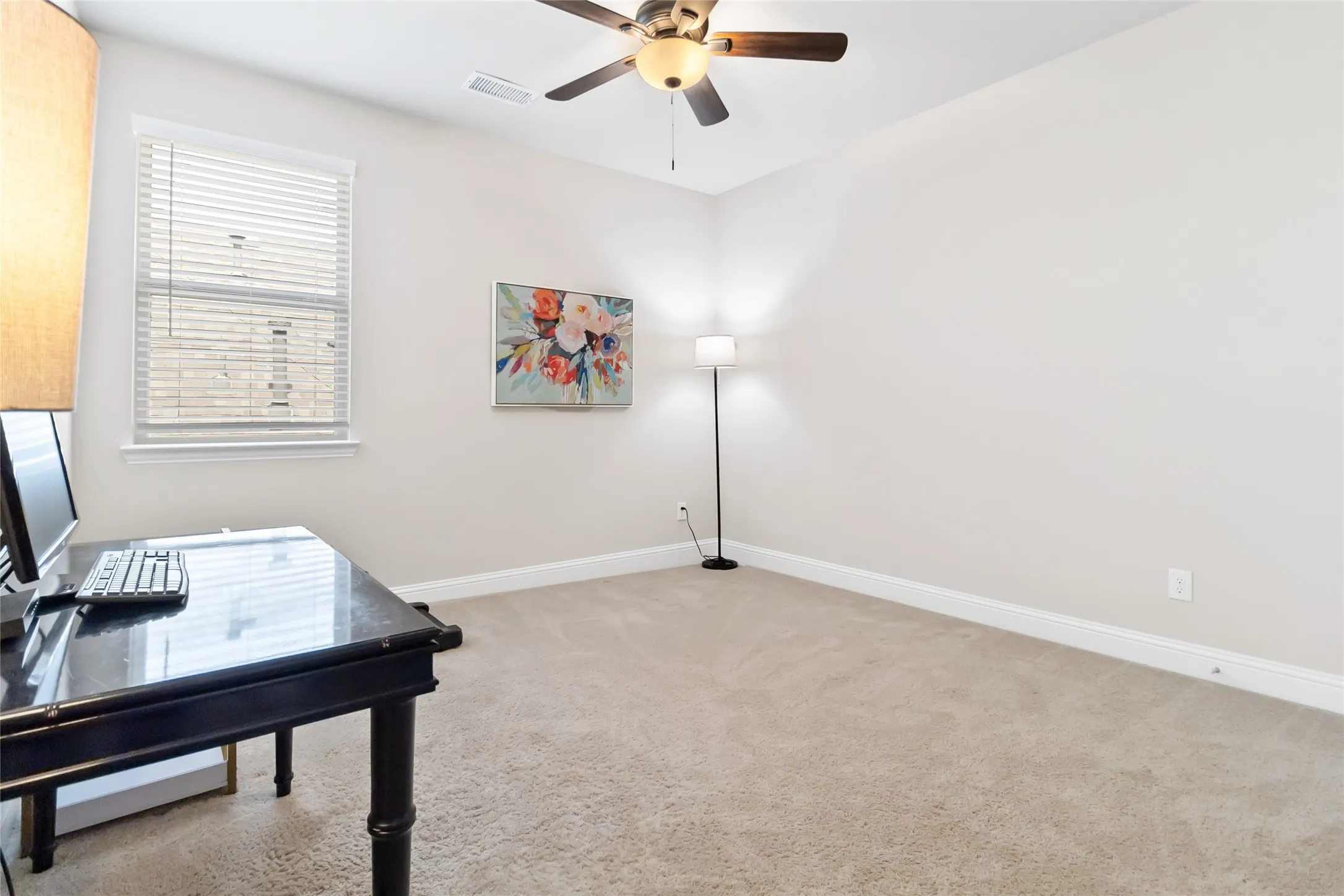 Single Family Residence For Rent in Collin County , 1812 Scotney Court, Celina, Texas 75009, 5 Bedroom, 5 Bathroom, 3 Garage spaces, 3,755 Sqft, built in 2021, mls#21318080, Real Estate Agent in Celina, Homes For Rent in Collin county, Homes For Rent in Celina, Realtor in Celina Texas, Real Estate Brokerage Independent Realty Texas, Luminita Cordes Realtor