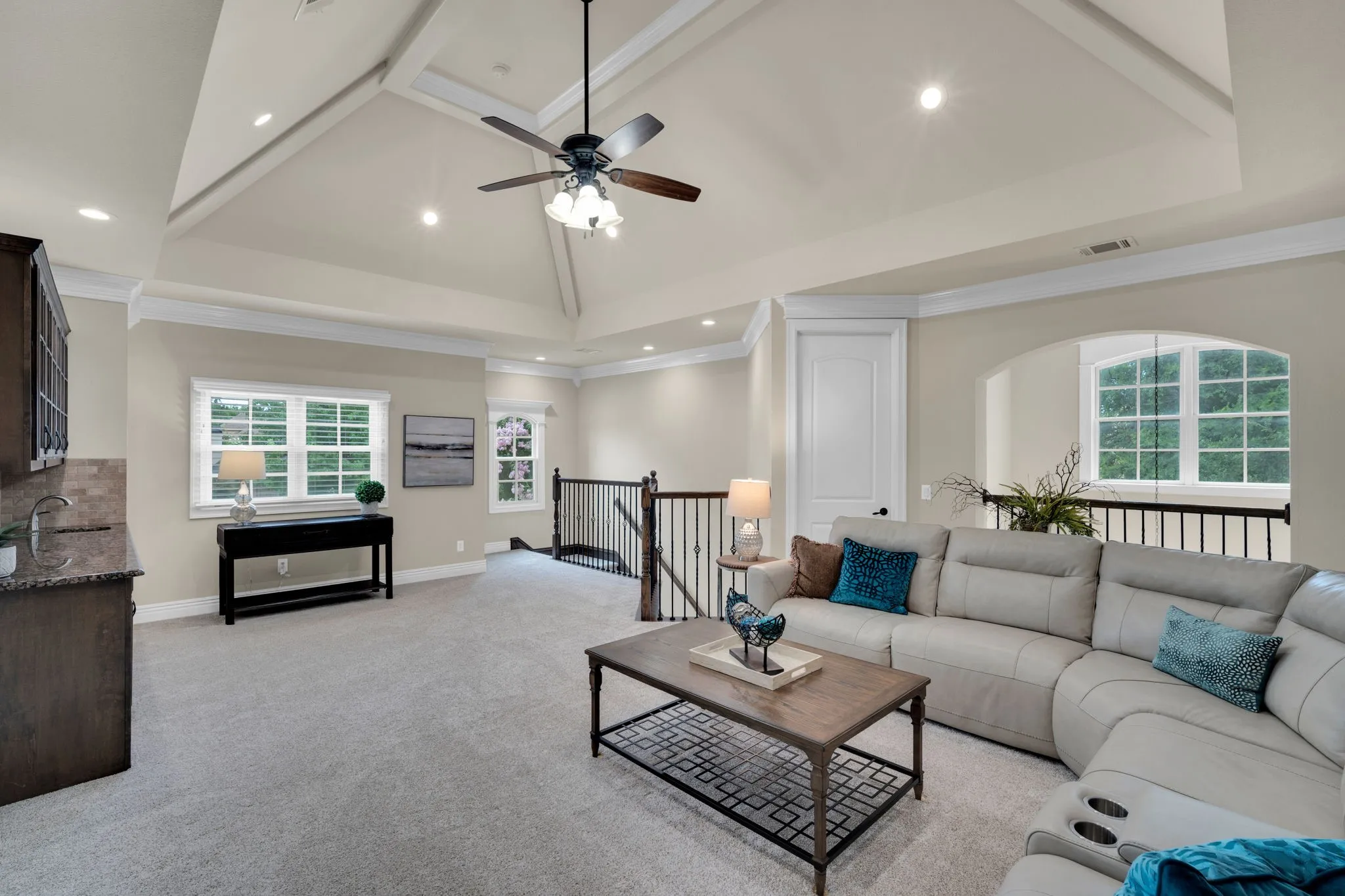 Single Family Residence For Sale in Tarrant County , 1400 Norwegian Wood Court, Mansfield, Texas 76063, 5 Bedroom, 5 Bathroom, 3 Garage spaces, 5,200 Sqft, built in 2012, mls#21313709, Real Estate Agent in Mansfield, Homes For Sale in Tarrant county, Homes For Sale in Mansfield, Realtor in Mansfield Texas, Real Estate Brokerage Independent Realty Texas, Luminita Cordes Realtor