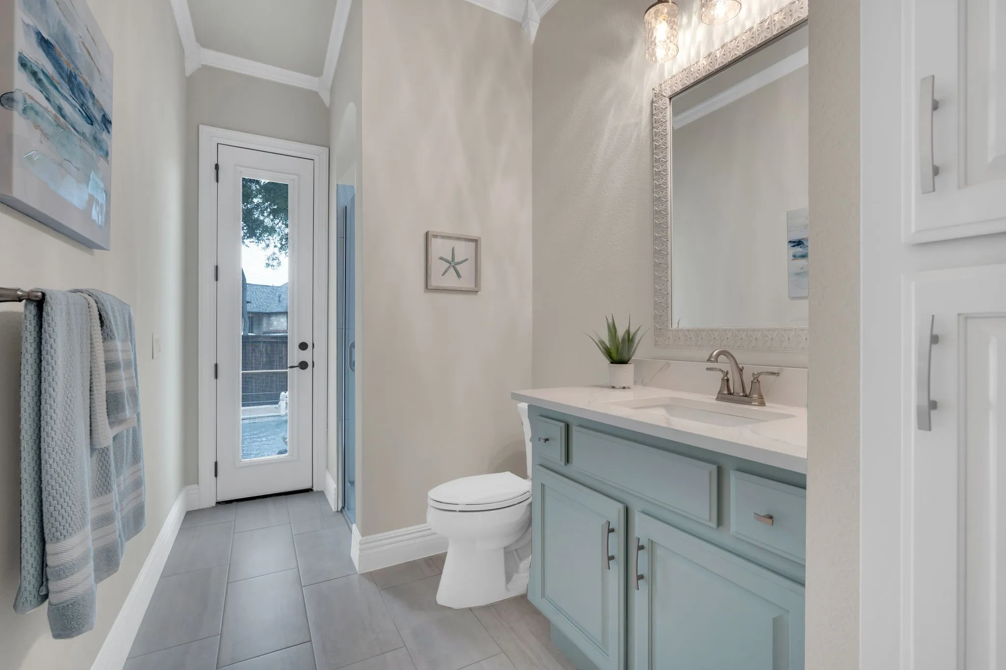 Bathroom 4