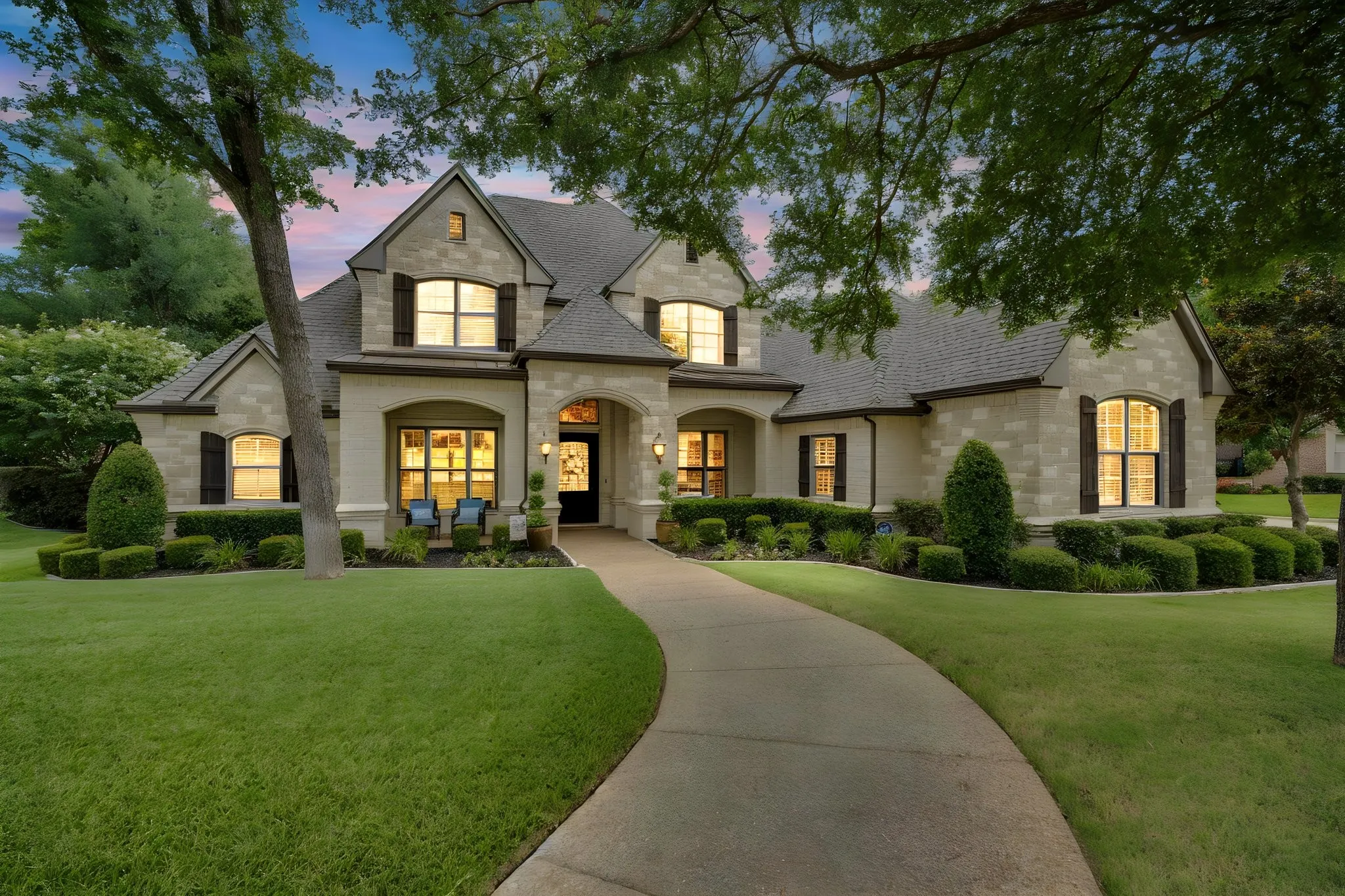 Single Family Residence For Sale in Tarrant County , 1400 Norwegian Wood Court, Mansfield, Texas 76063, 5 Bedroom, 5 Bathroom, 3 Garage spaces, 5,200 Sqft, built in 2012, mls#21313709, Real Estate Agent in Mansfield, Homes For Sale in Tarrant county, Homes For Sale in Mansfield, Realtor in Mansfield Texas, Real Estate Brokerage Independent Realty Texas, Luminita Cordes Realtor